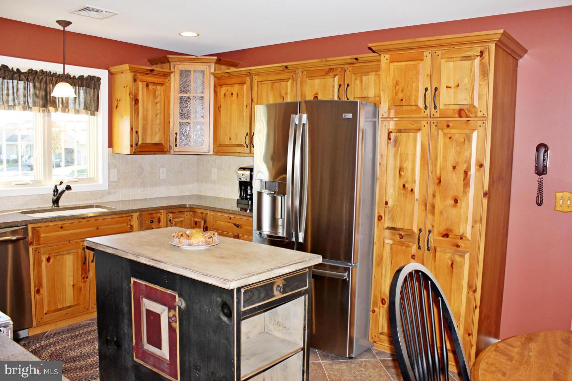 BROOKSHIRE - Residential