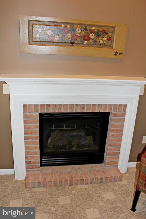 BROOKSHIRE - Residential