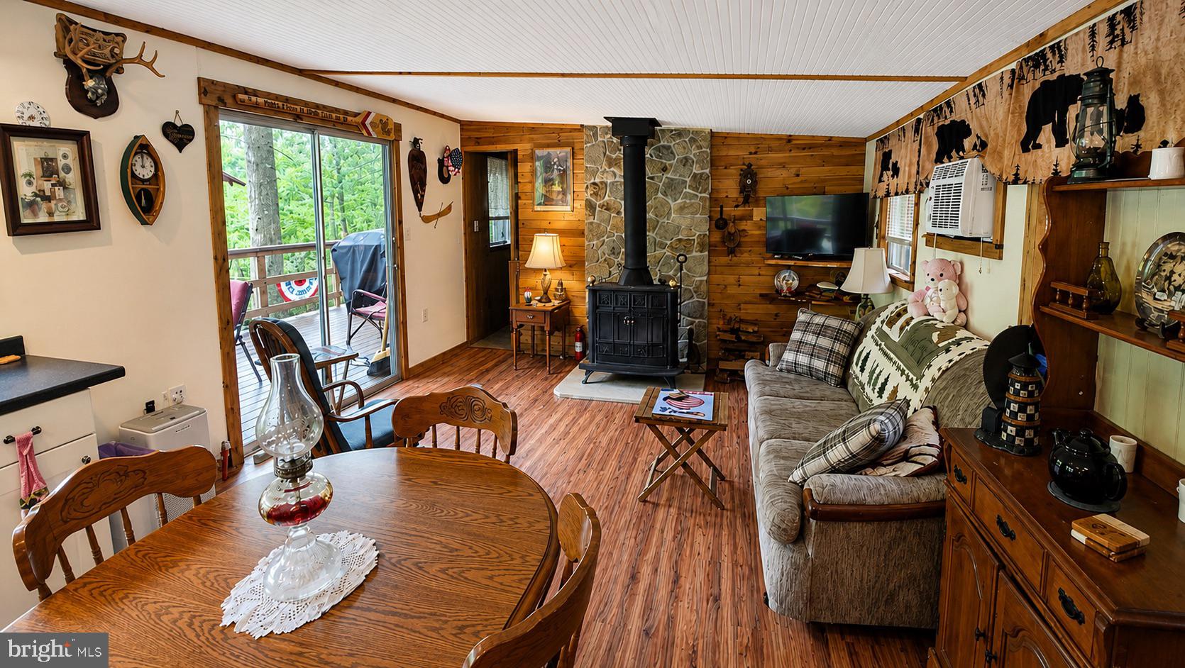 BROAD CREEK - Residential