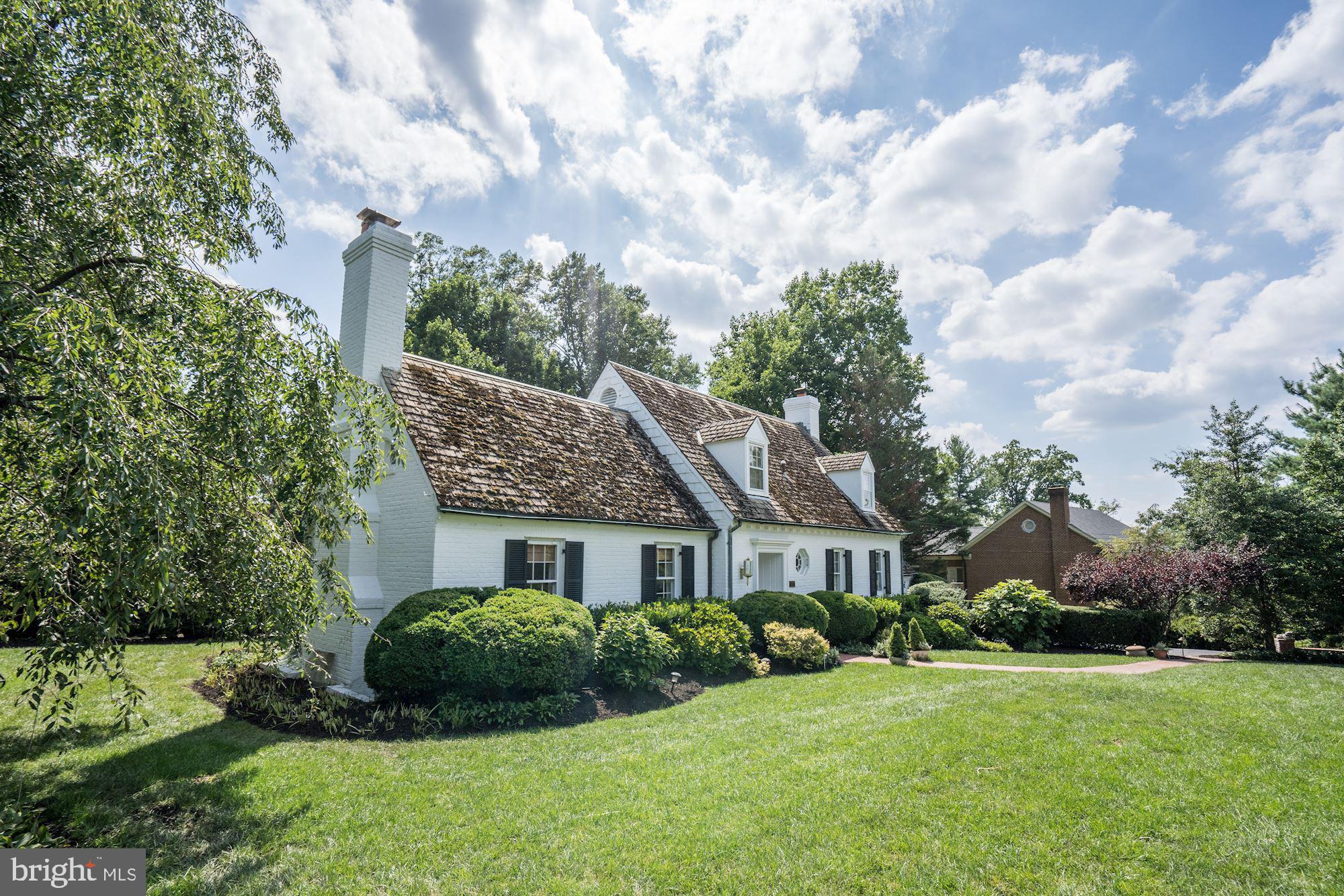 SHIRLEY WOODS - Residential