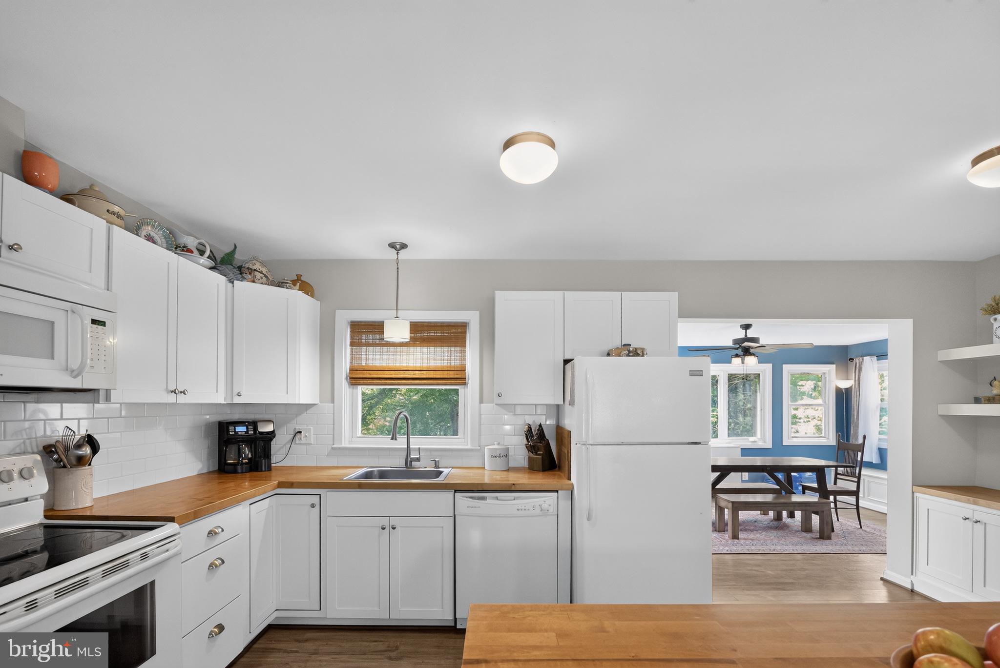 ROCKY SPRINGS RESERVE - Residential