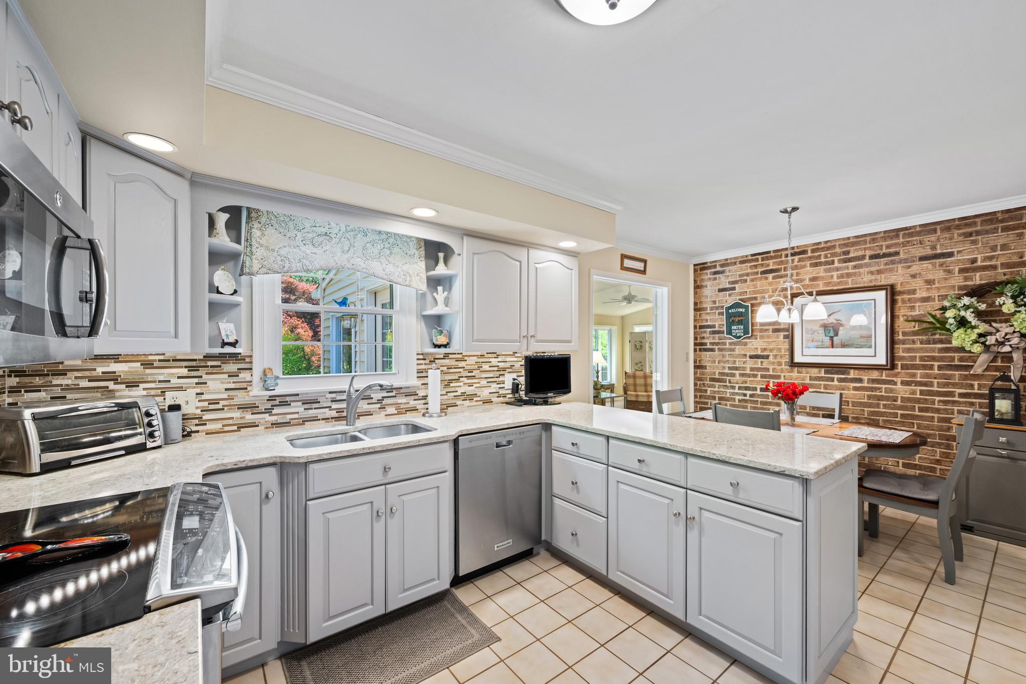 GLEN ELYN - Residential