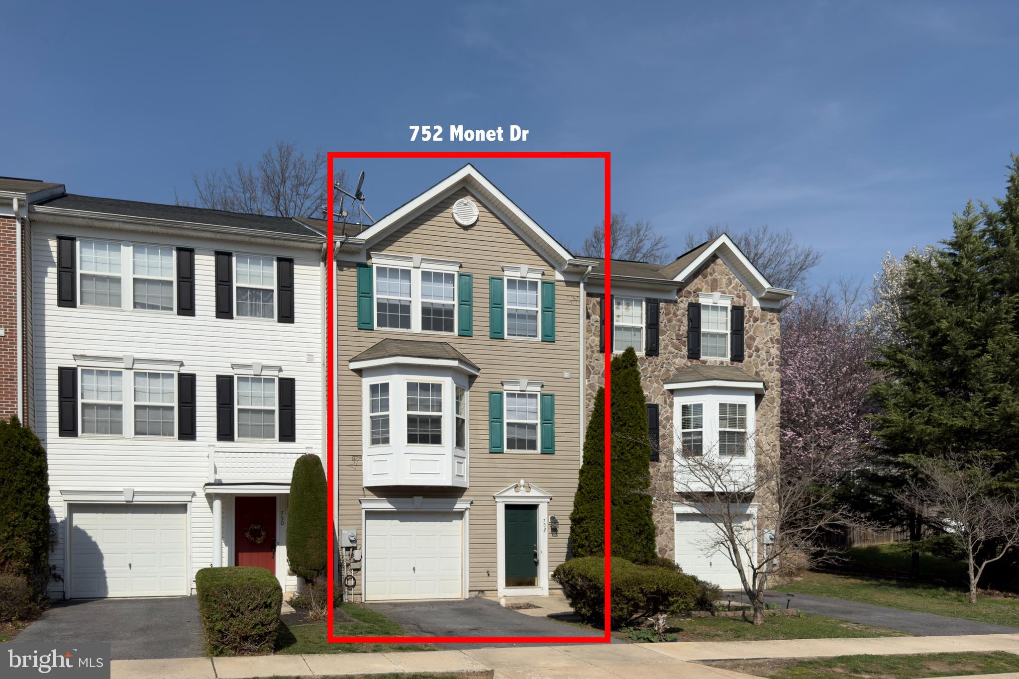 PARK OVERLOOK TOWNHOMES - Residential