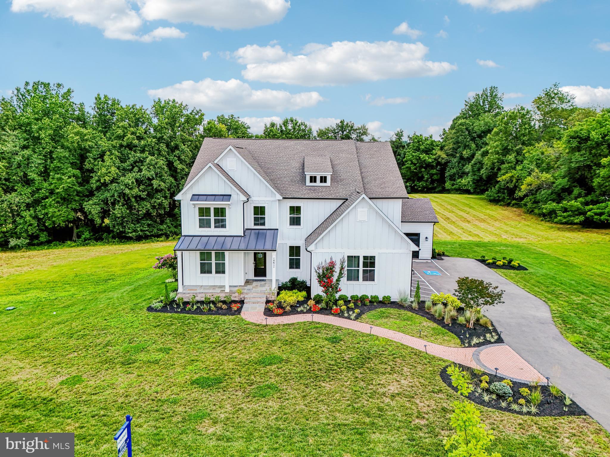 SENECA FARM - Residential