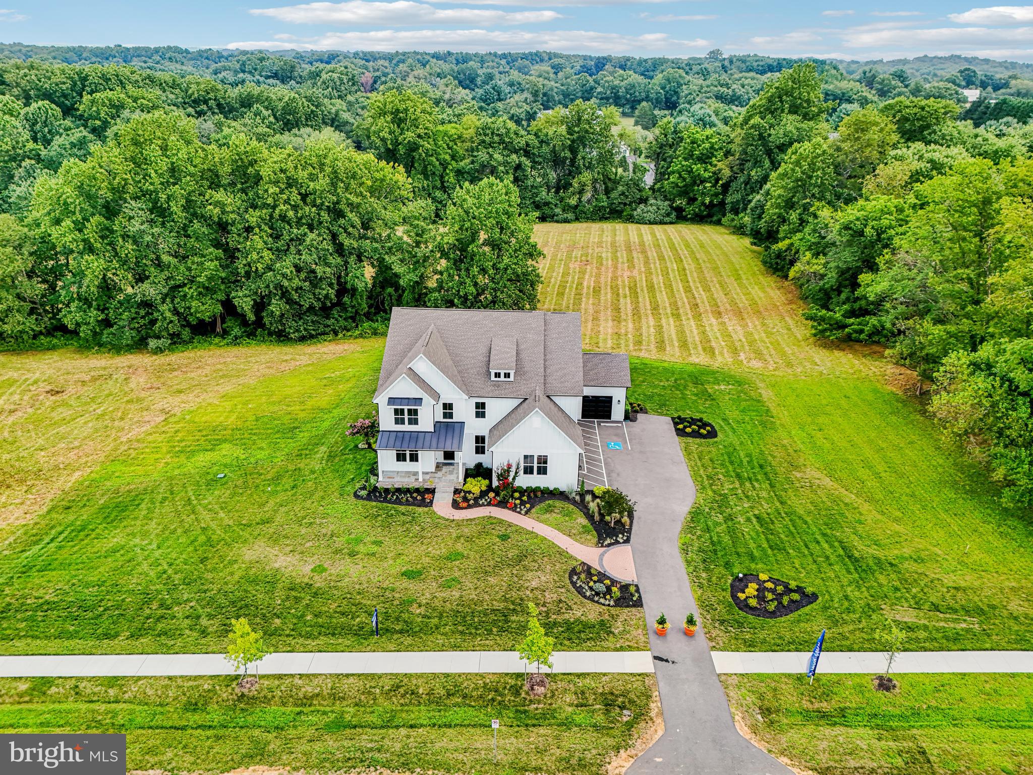SENECA FARM - Residential