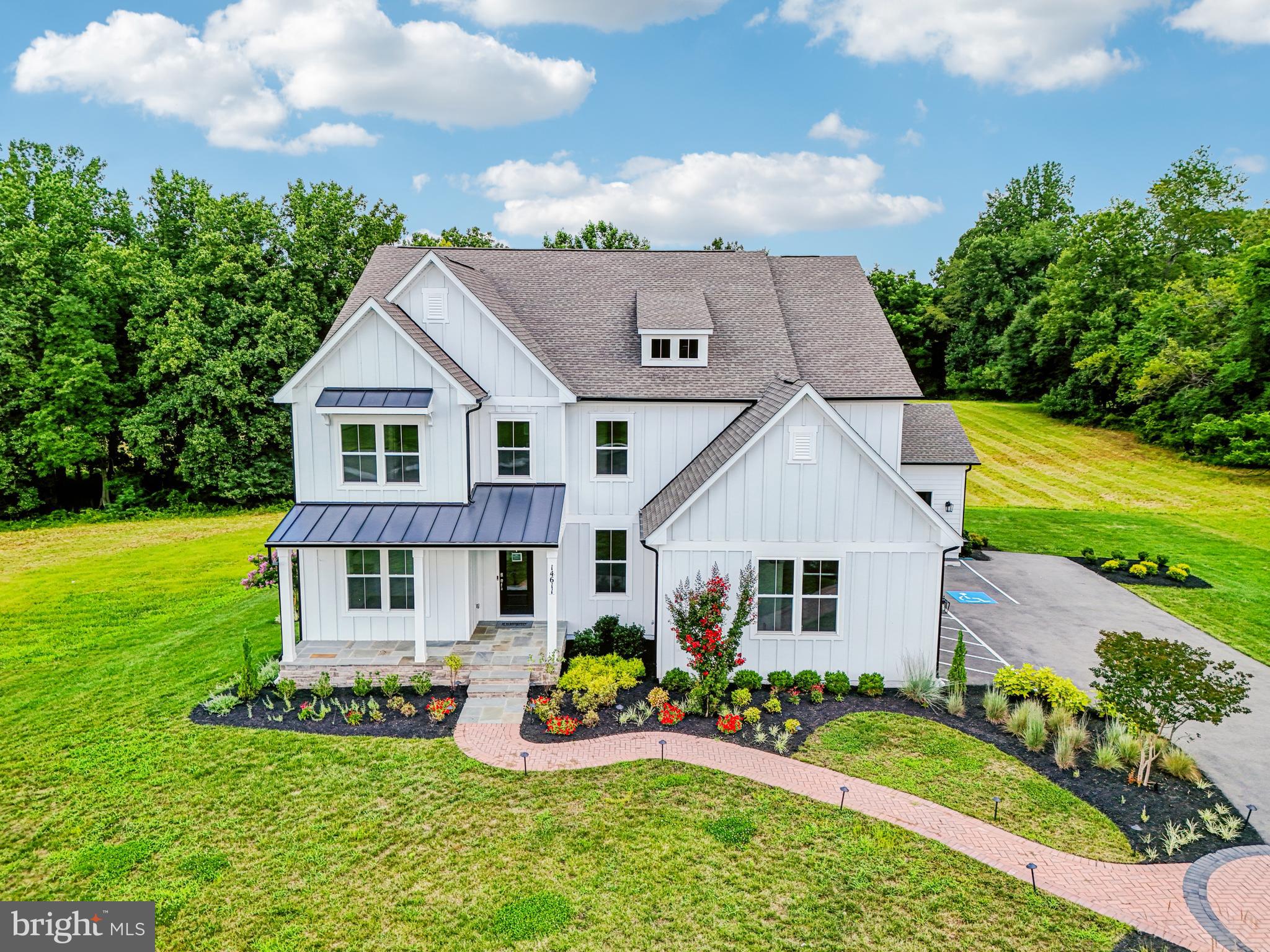 SENECA FARM - Residential