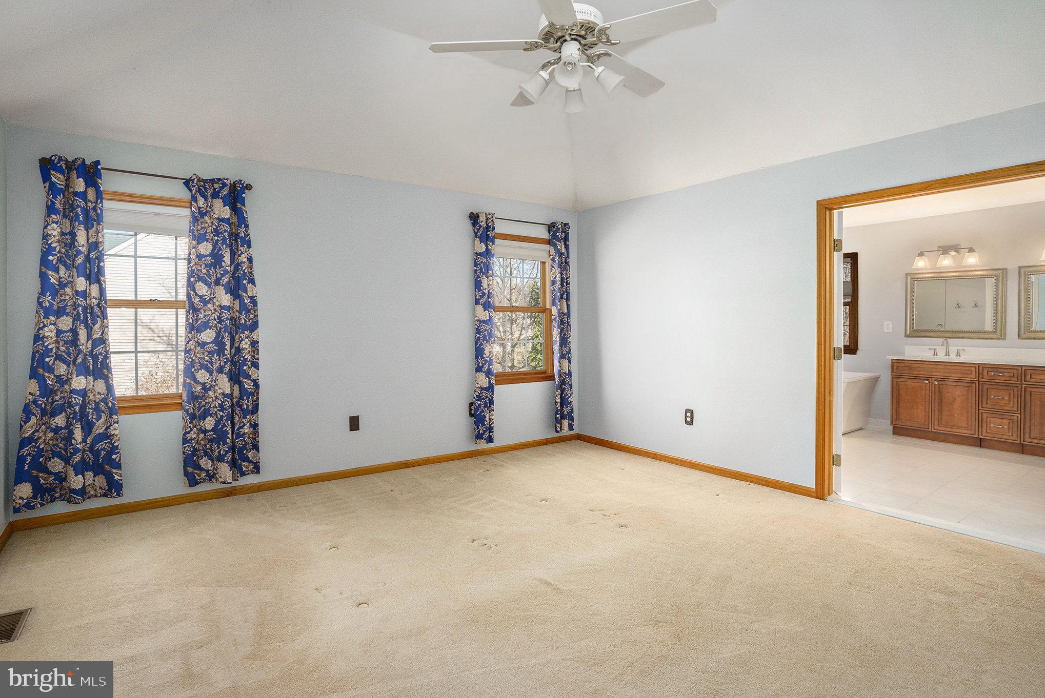 KINGSWOOD ESTS - Residential