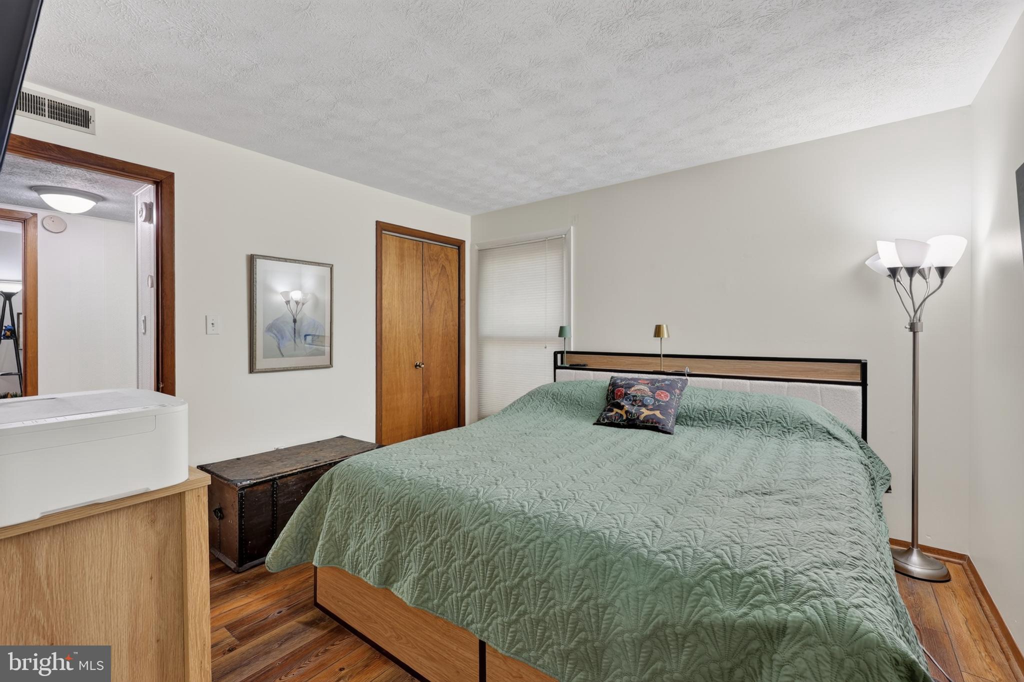 THE HILL CONDOS - Residential
