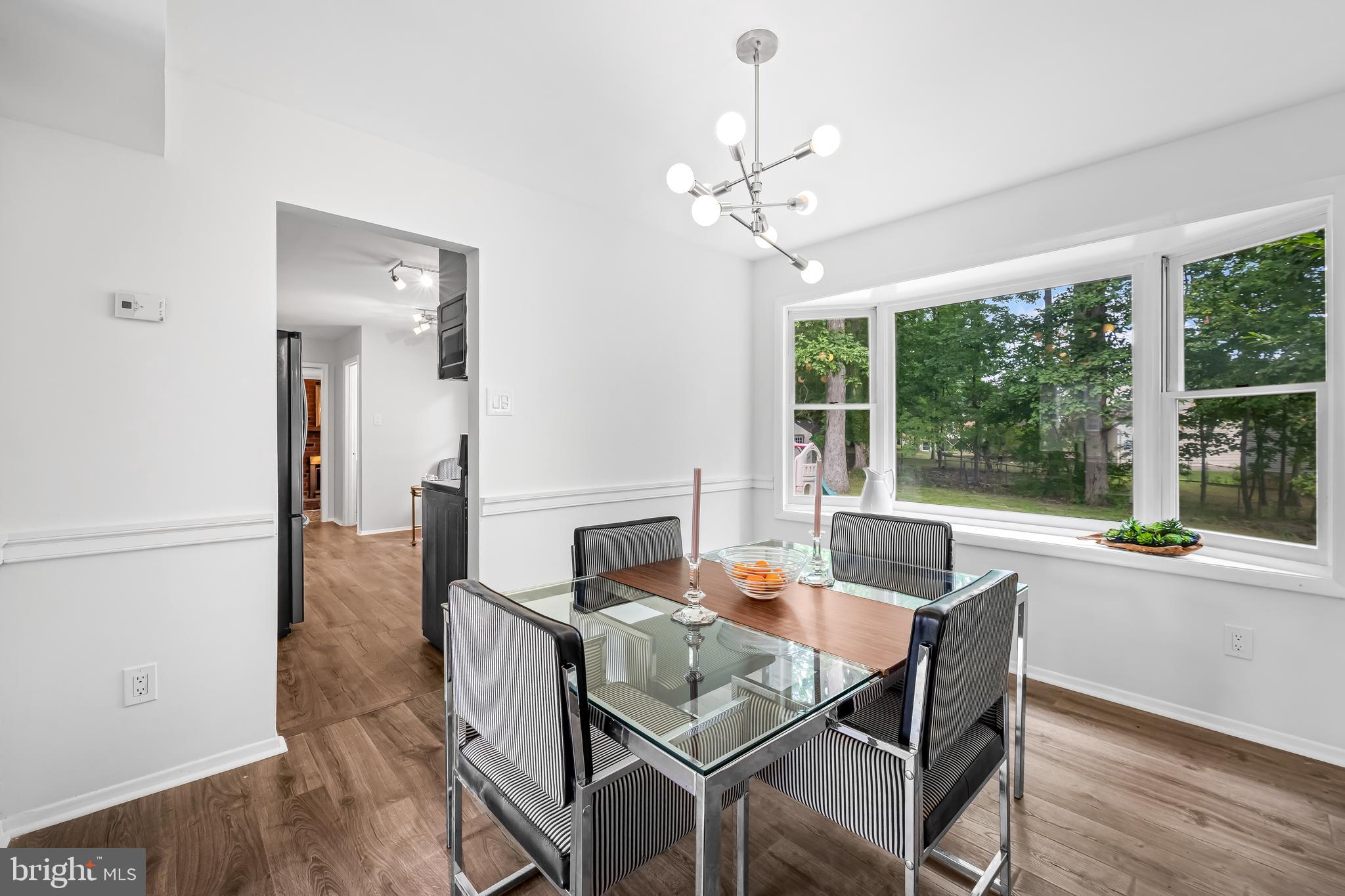WOODBRIDGE VALLEY - Residential