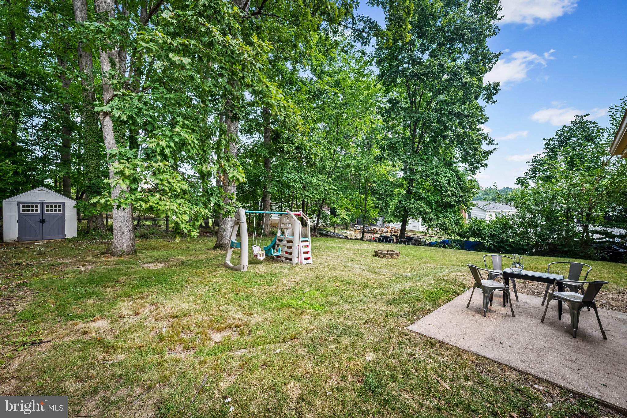 WOODBRIDGE VALLEY - Residential