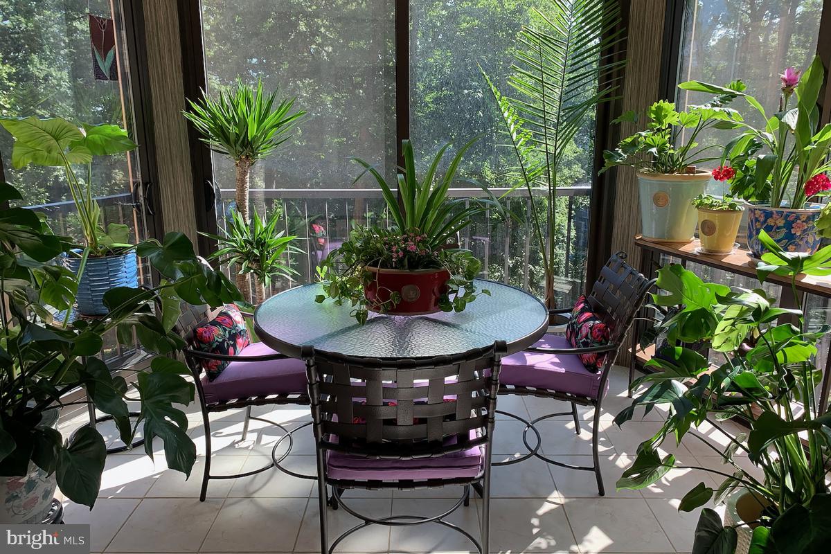 MONTEBELLO - Residential