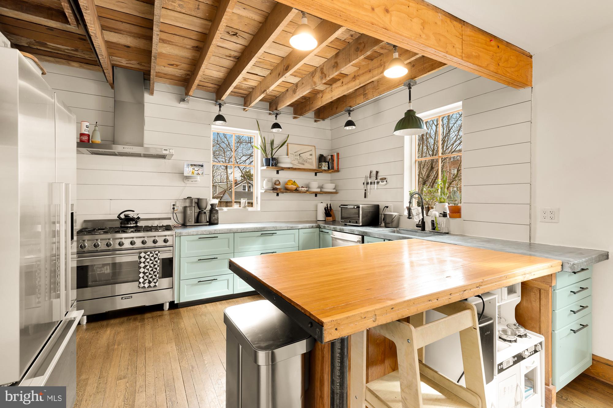 MOUNT RAINIER - Residential