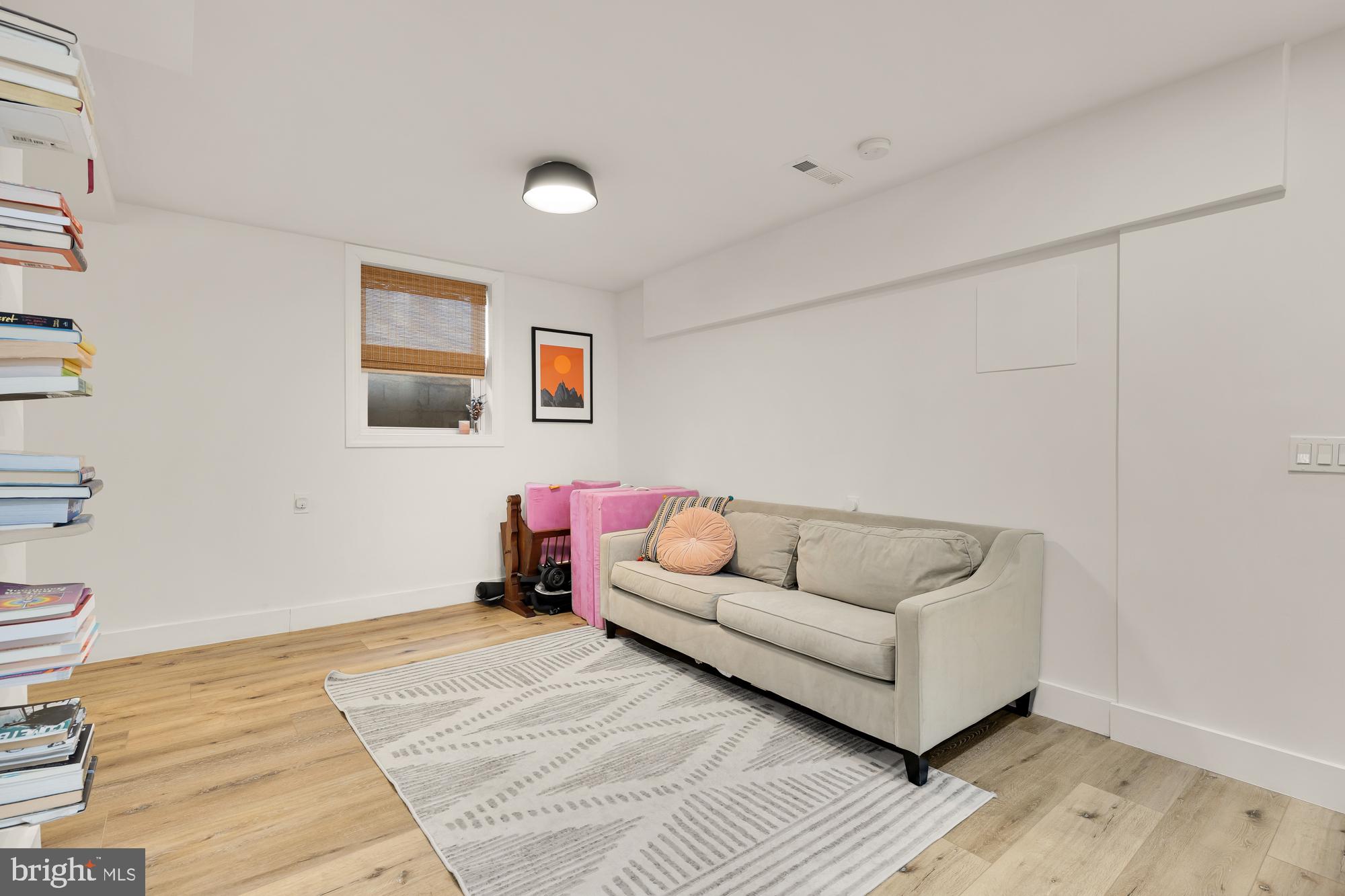 MOUNT RAINIER - Residential