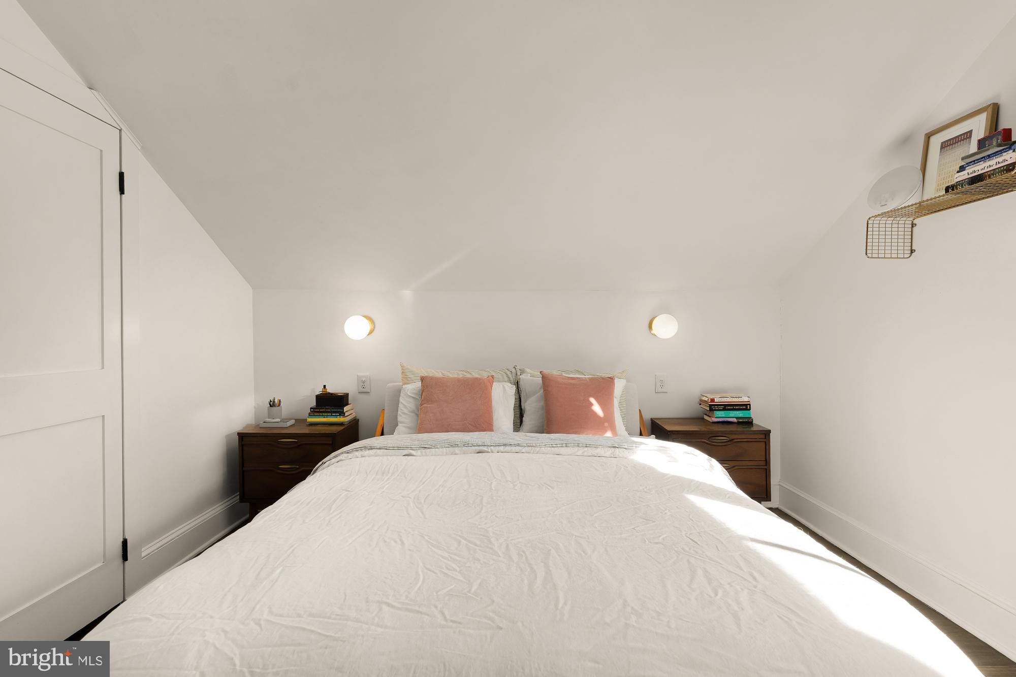 MOUNT RAINIER - Residential
