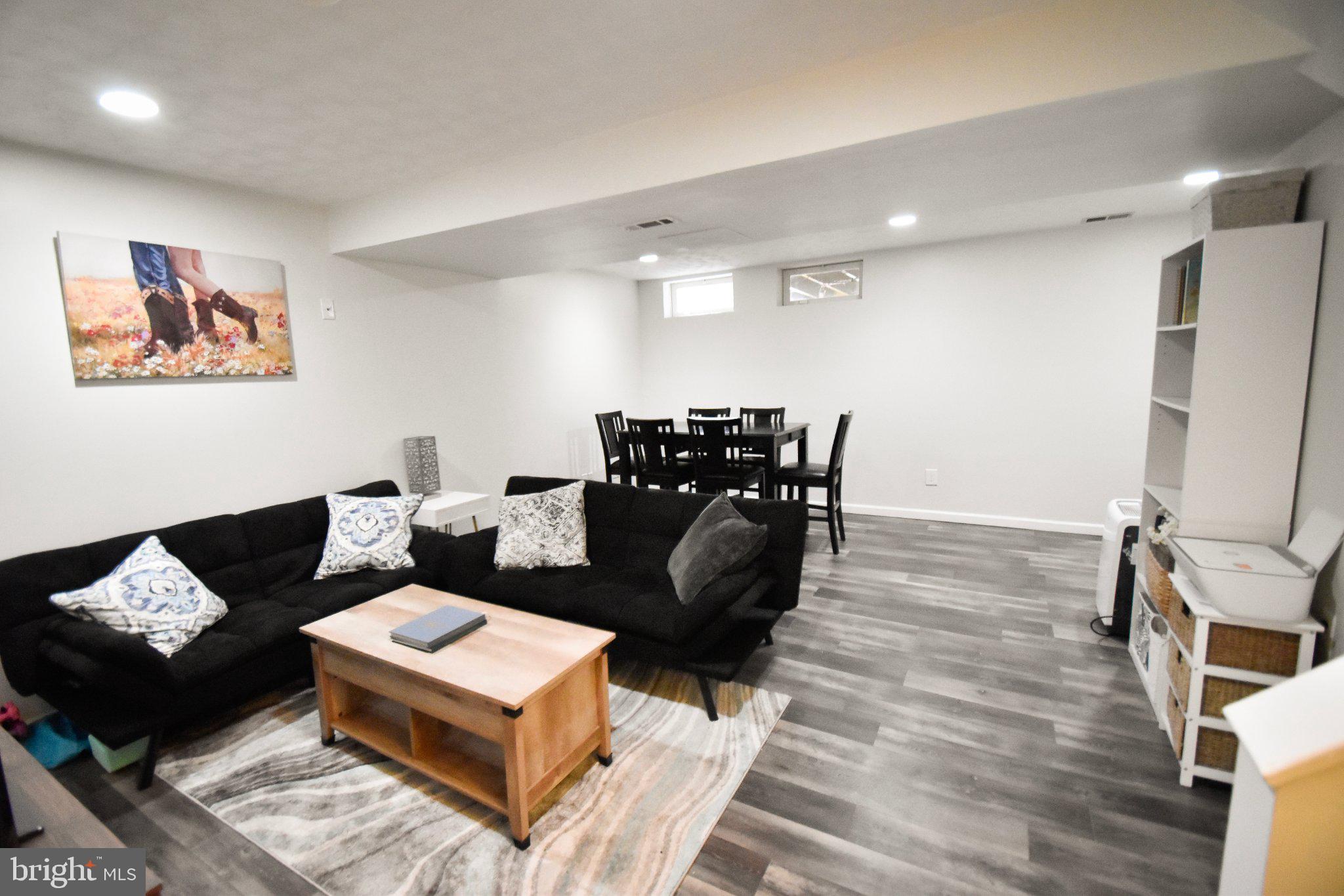 IRWINS CHOICE - Residential