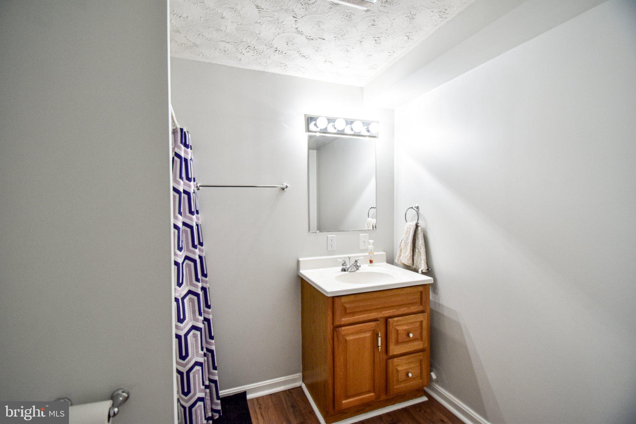 IRWINS CHOICE - Residential