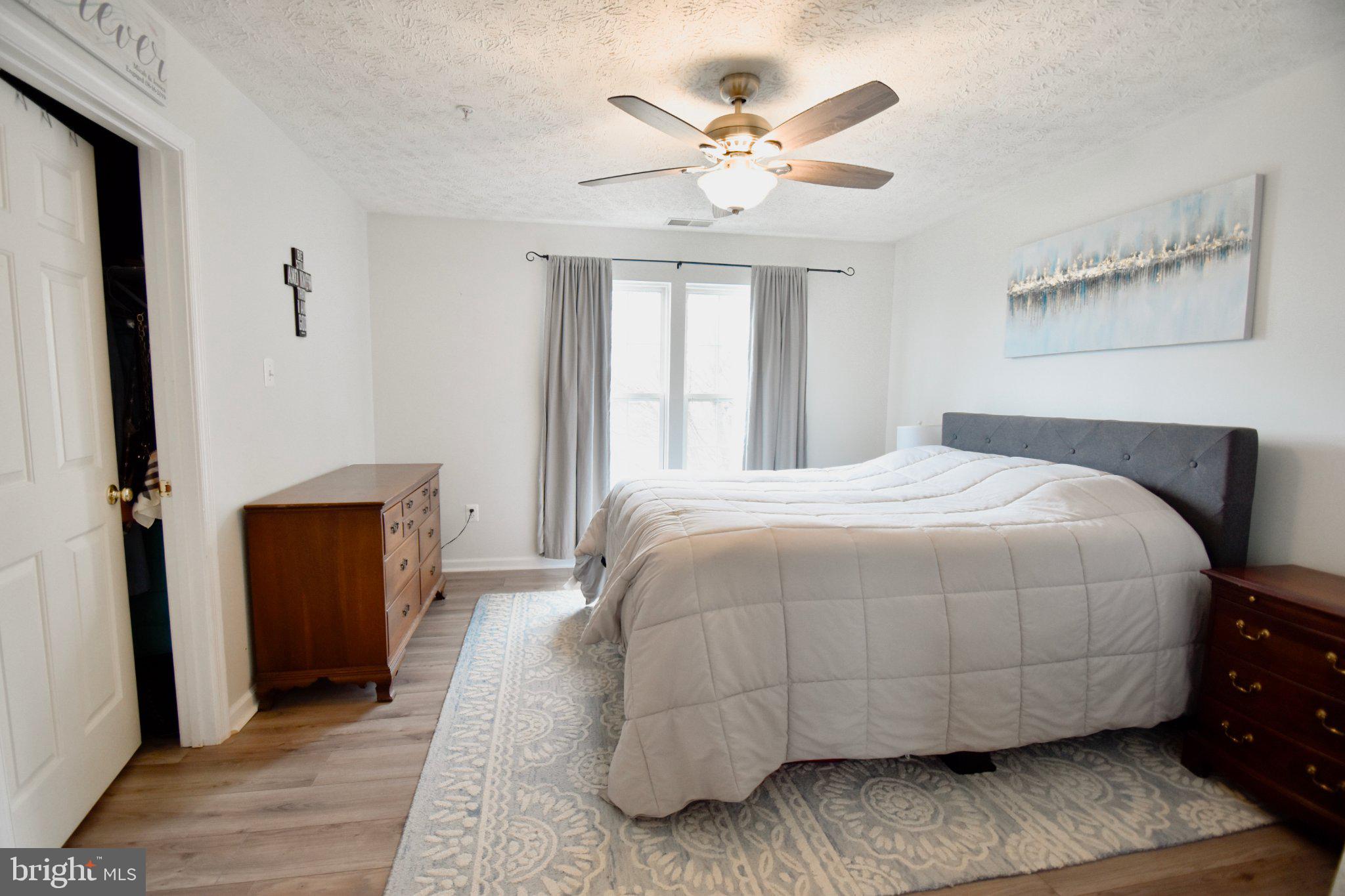 IRWINS CHOICE - Residential