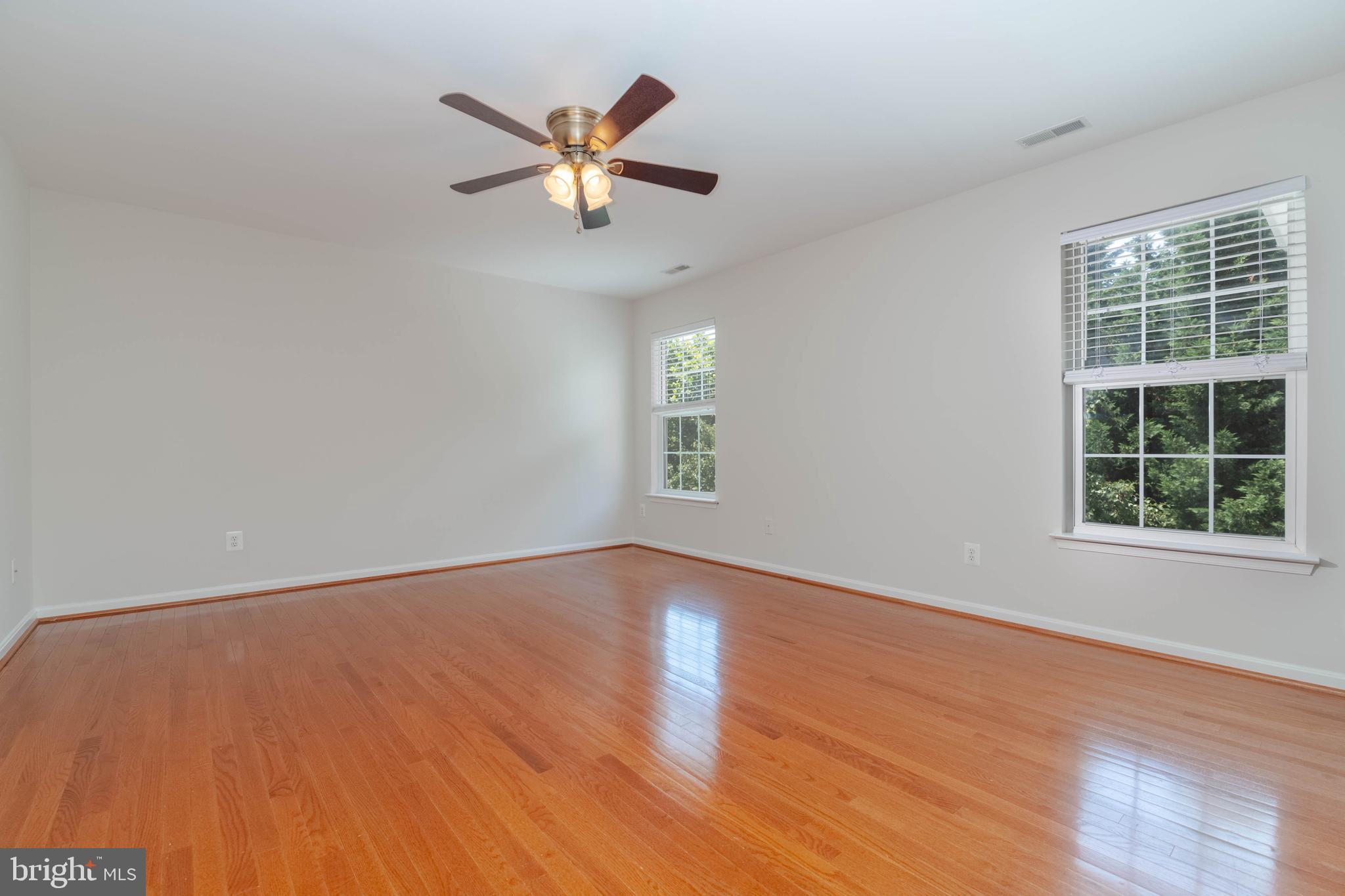 MONMOUTH MEADOWS - Residential