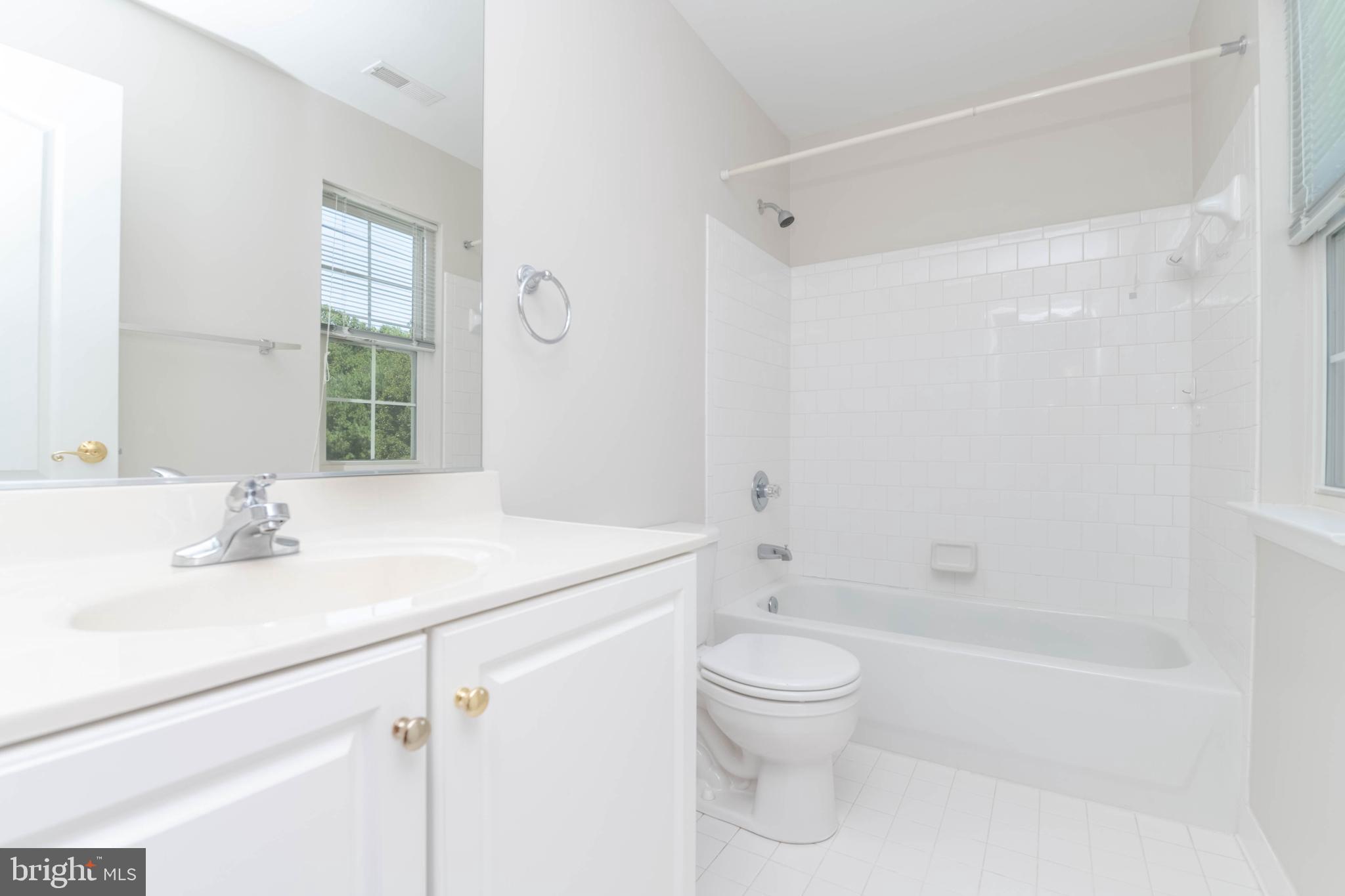 MONMOUTH MEADOWS - Residential