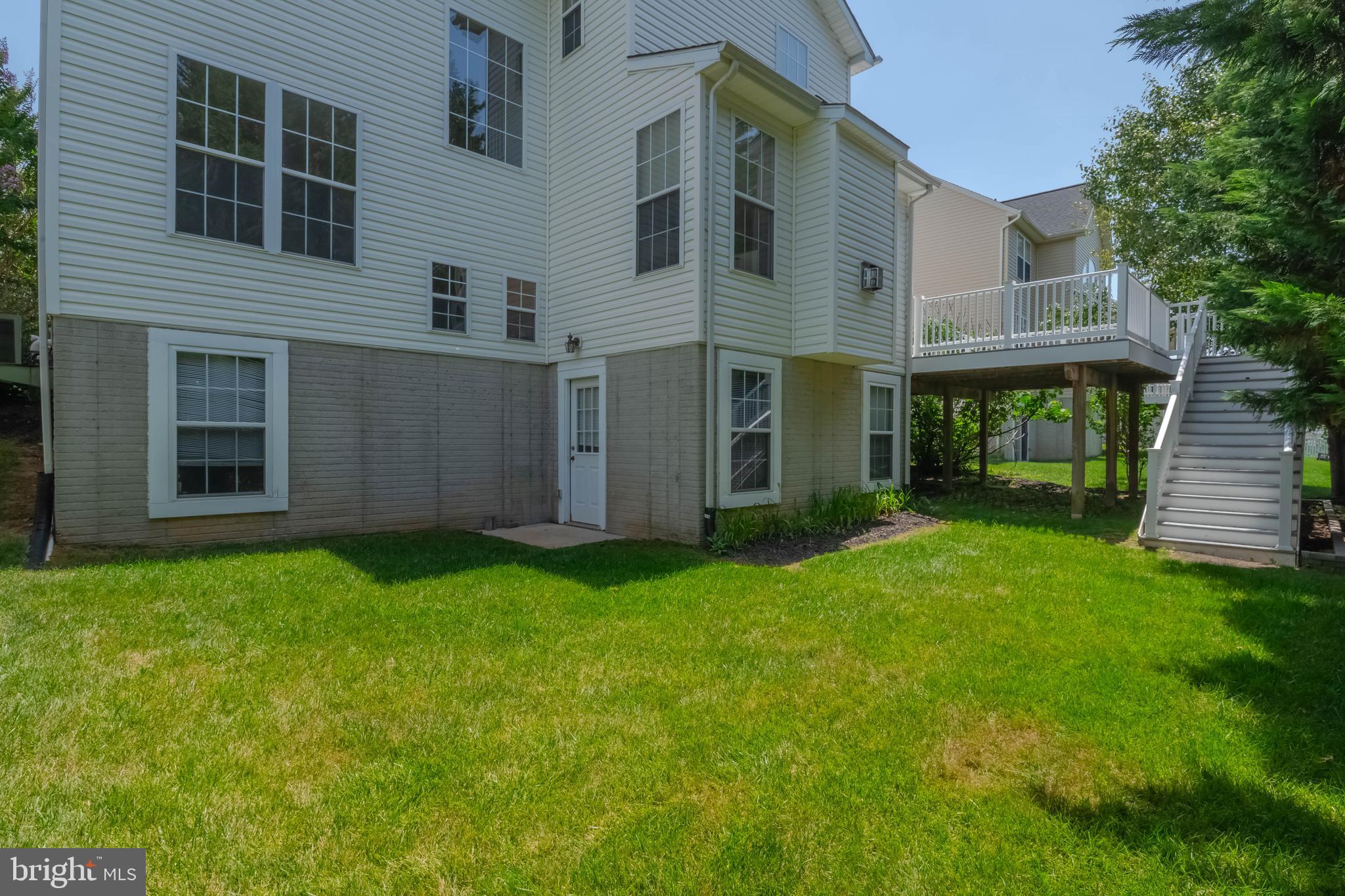 MONMOUTH MEADOWS - Residential