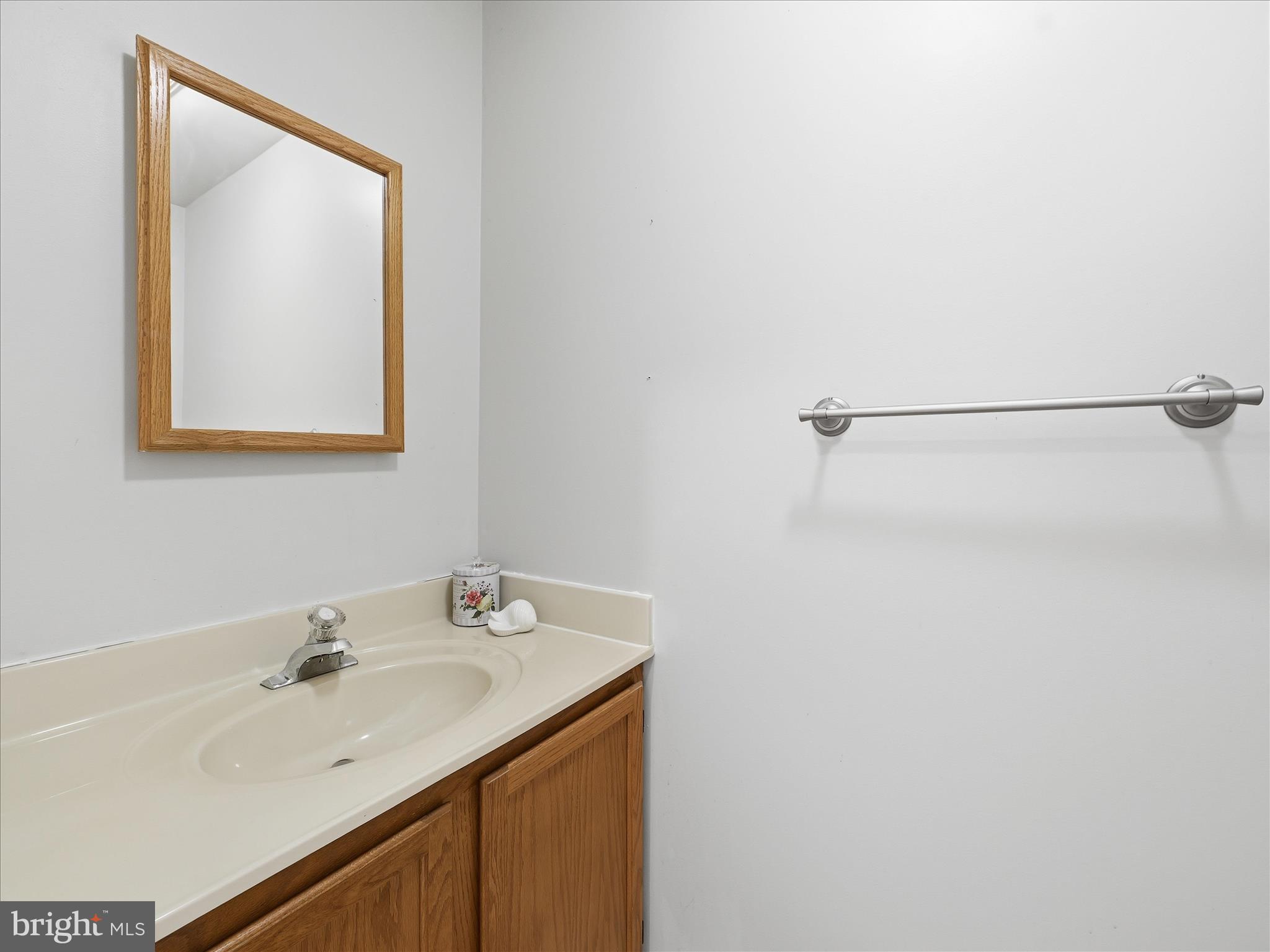 NICHOLSON SQUARE - Residential