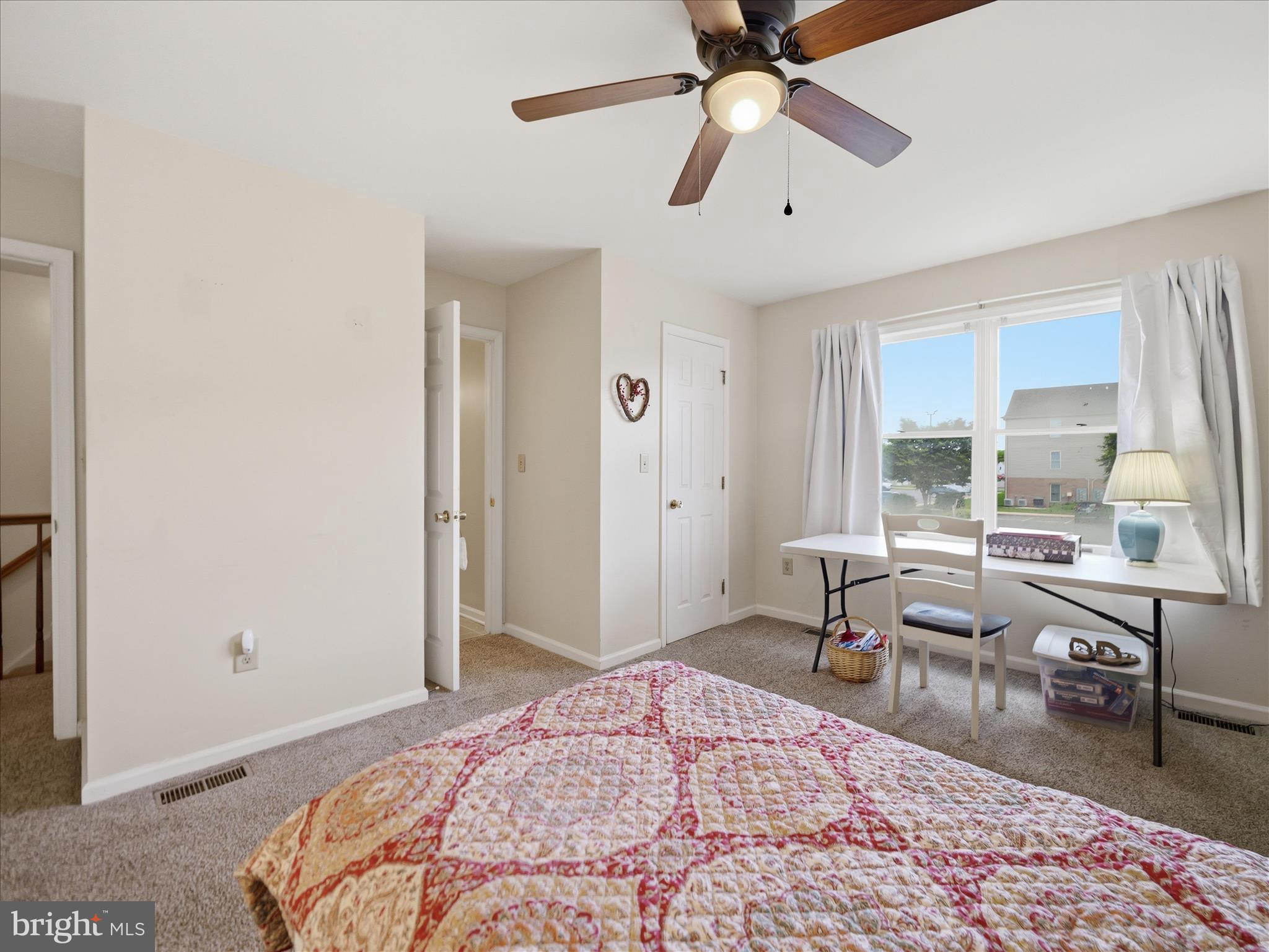 NICHOLSON SQUARE - Residential