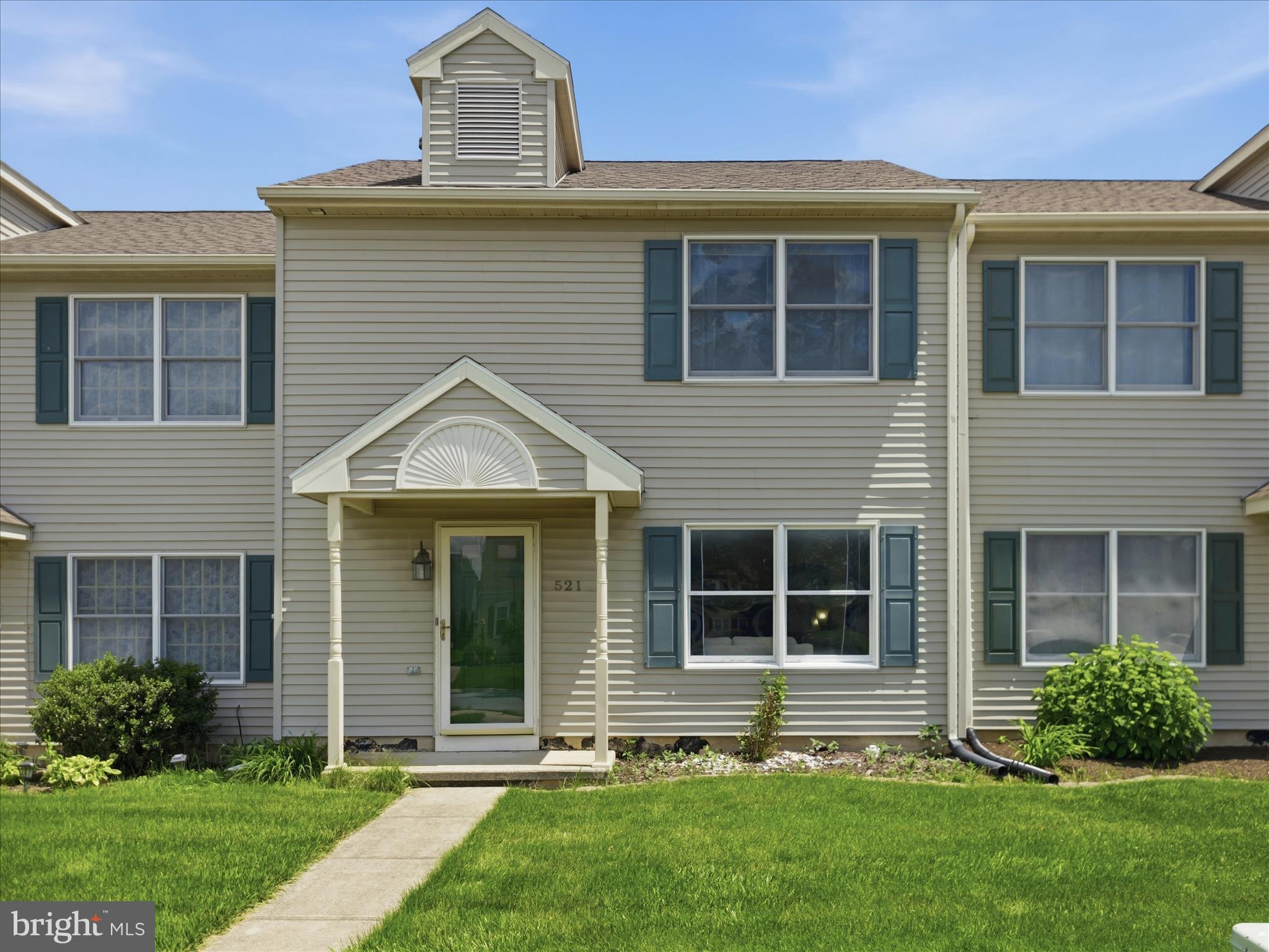 NICHOLSON SQUARE - Residential