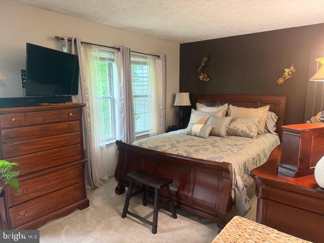 WESTLAKE VILLAGE - Residential