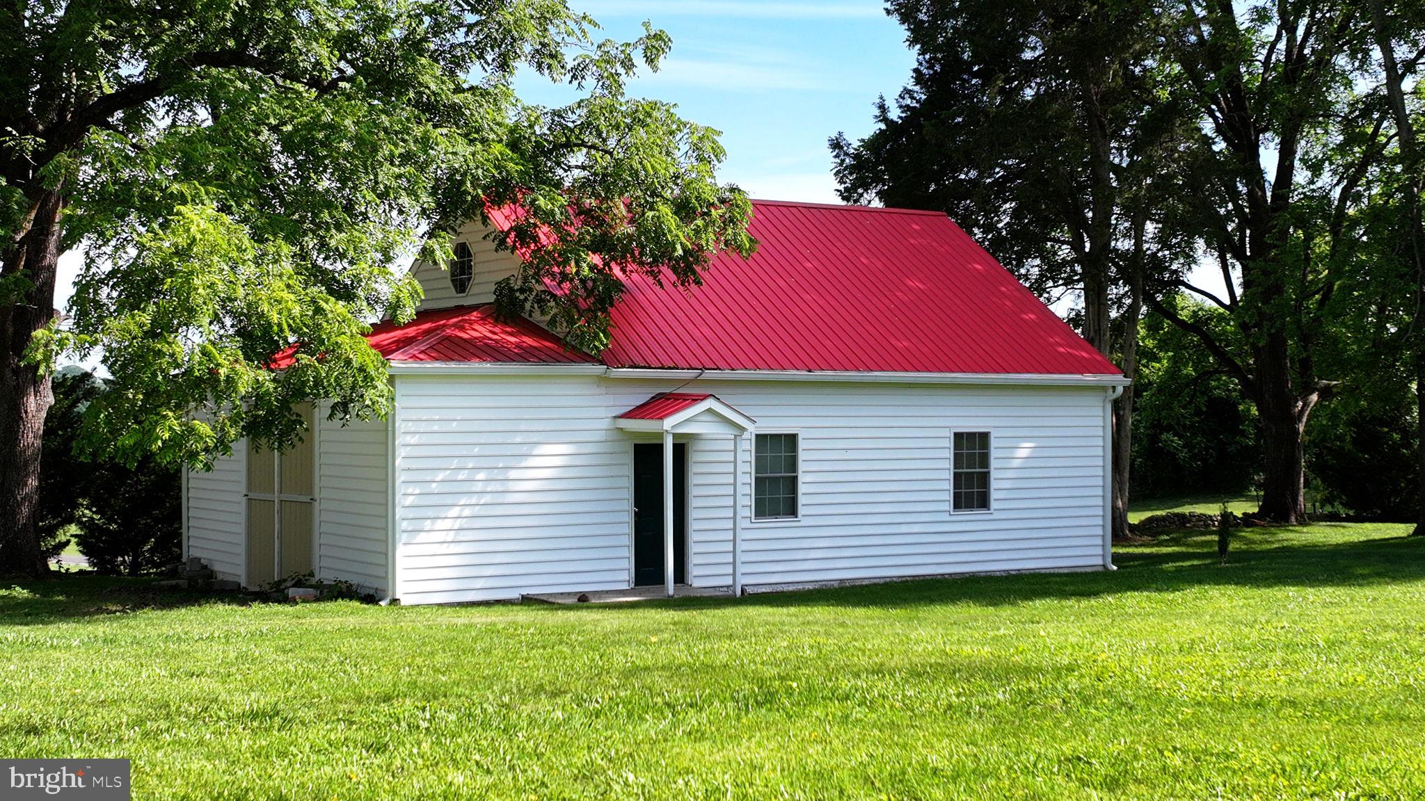 LONG VIEW SHORES - Residential
