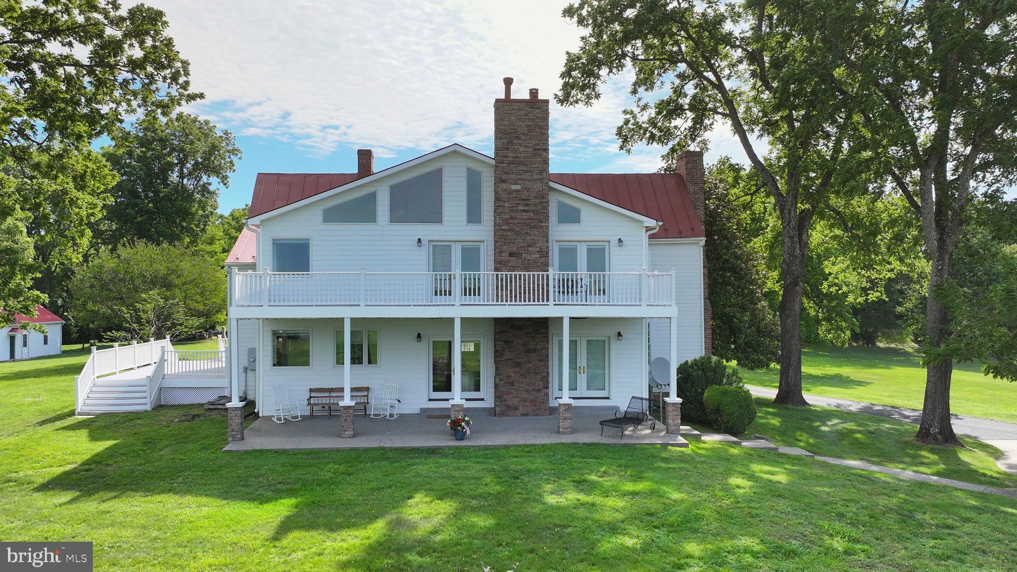LONG VIEW SHORES - Residential