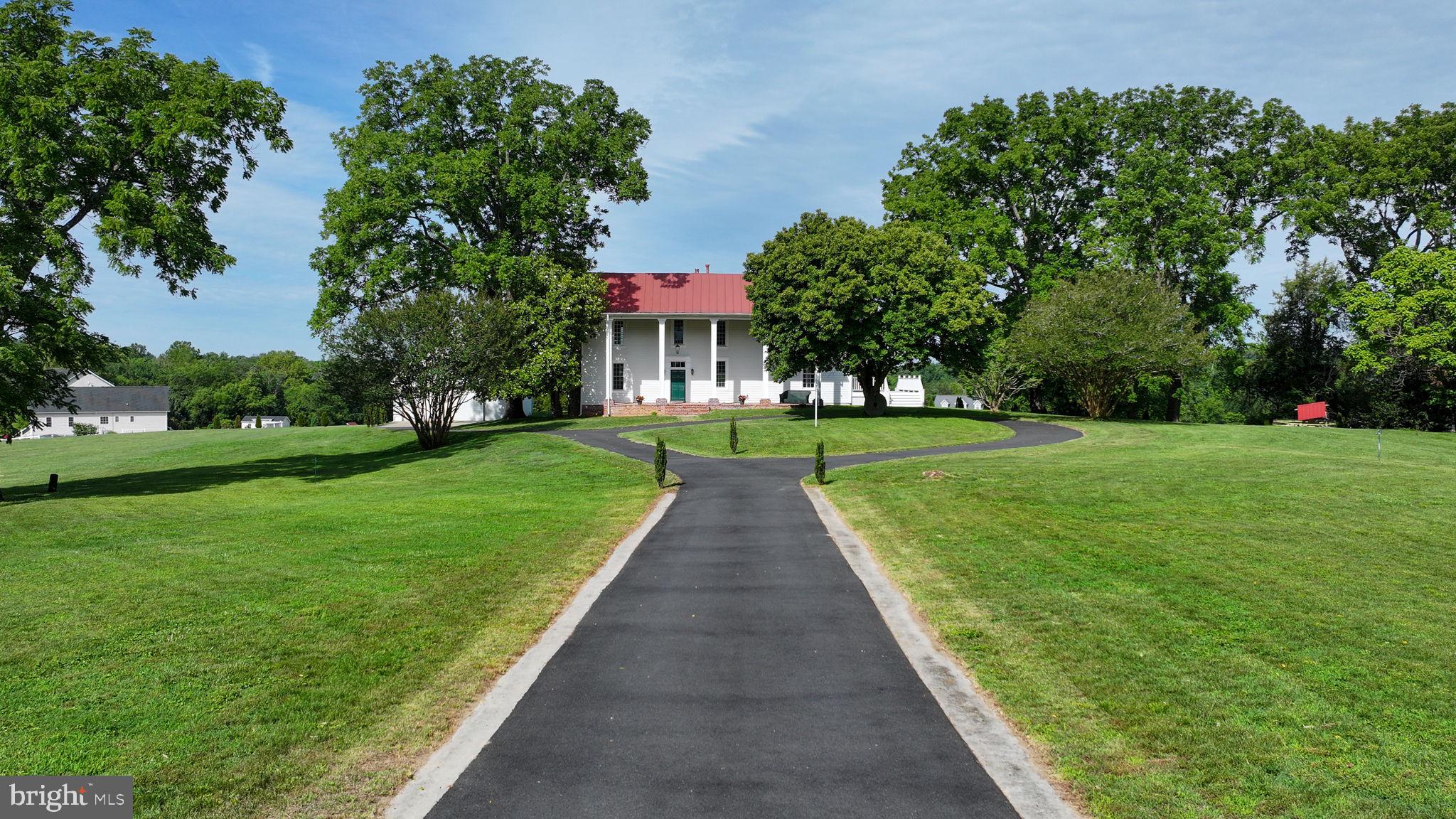 LONG VIEW SHORES - Residential