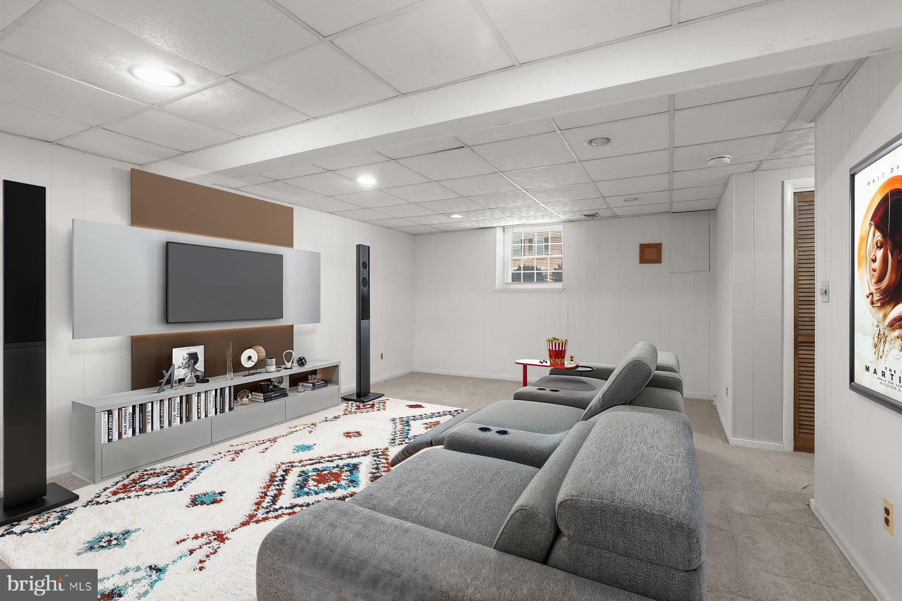 RICHARDSON MEWS - Residential