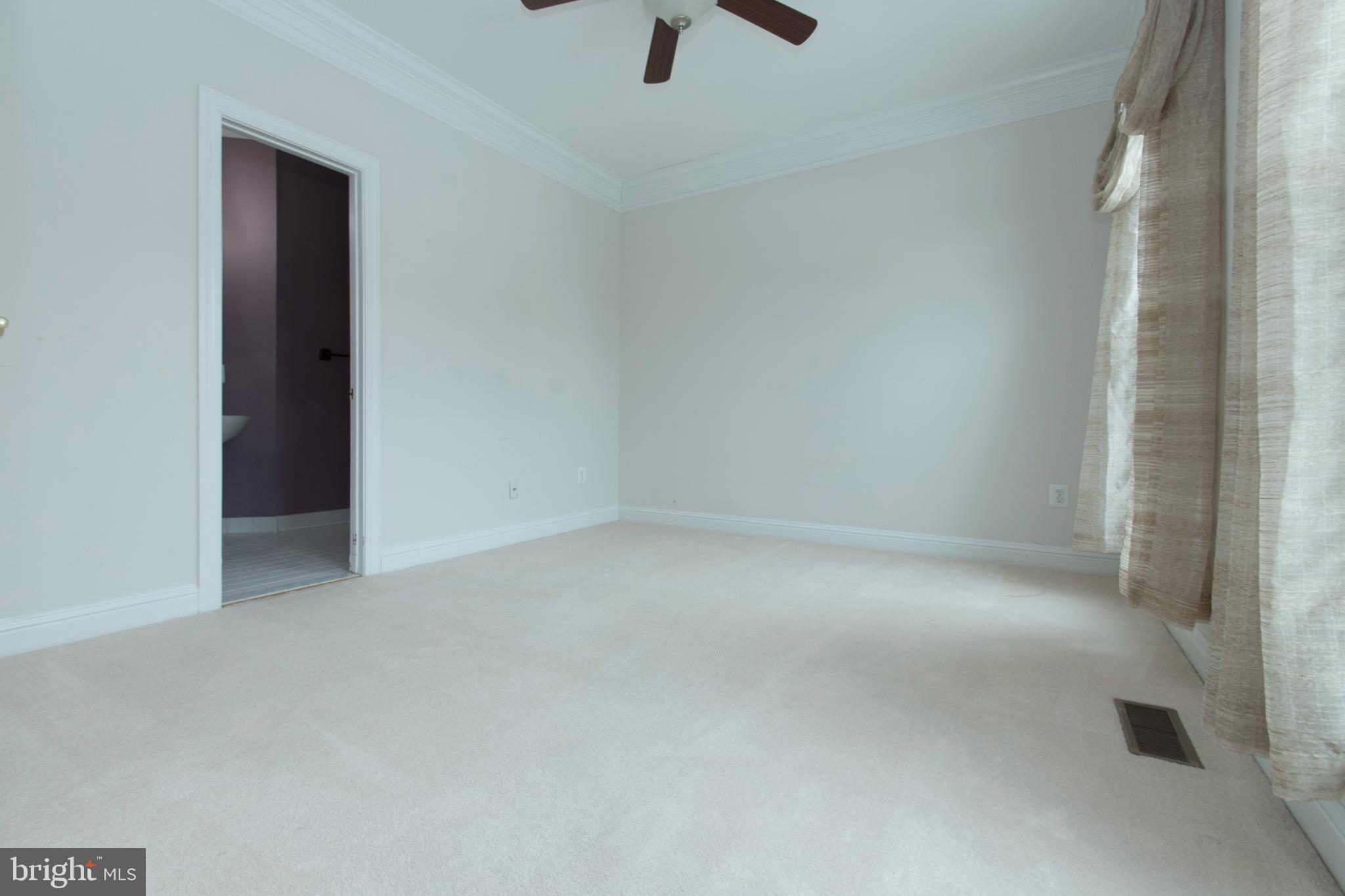 POTOMAC GLEN - Residential
