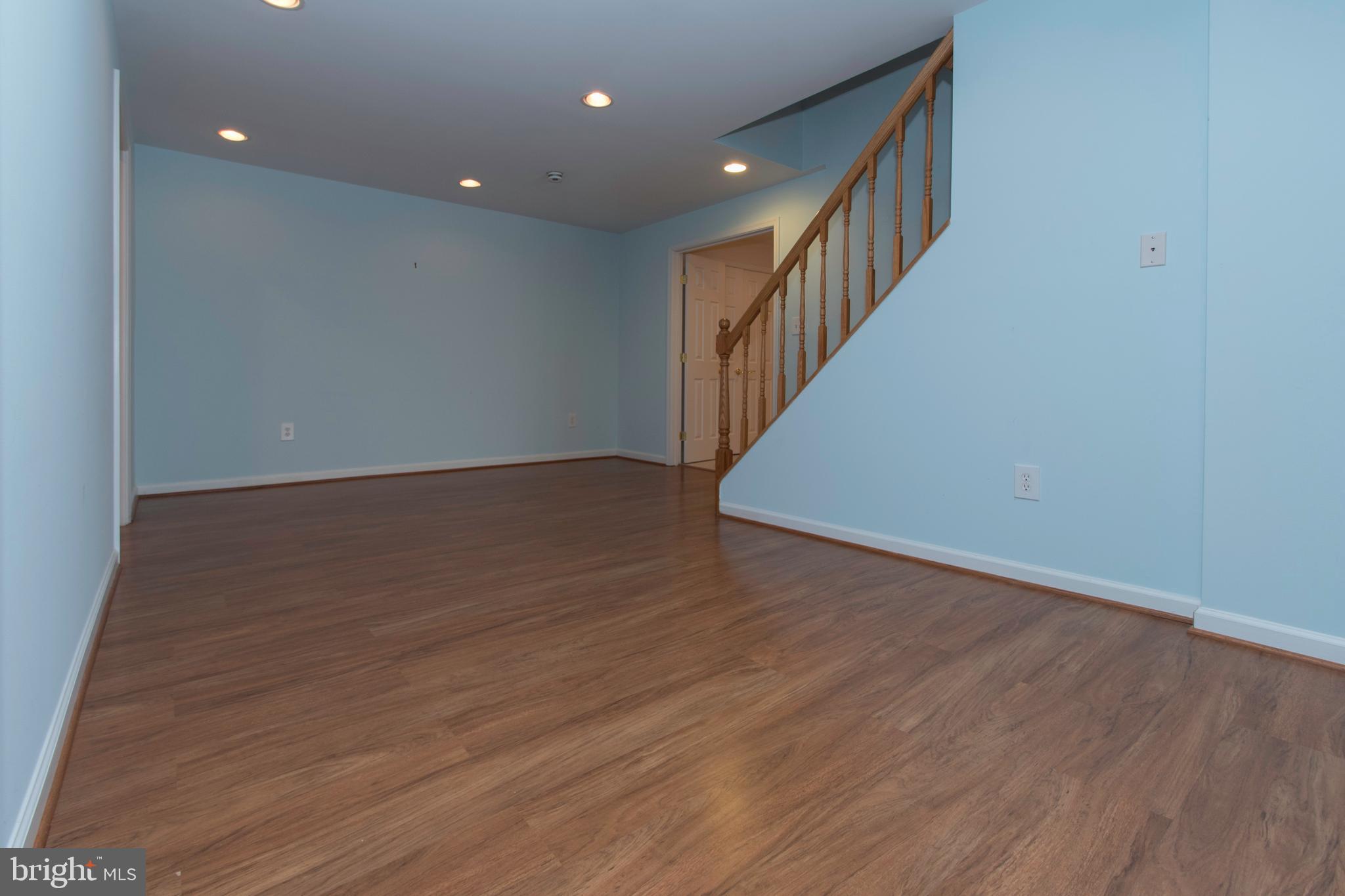 POTOMAC GLEN - Residential