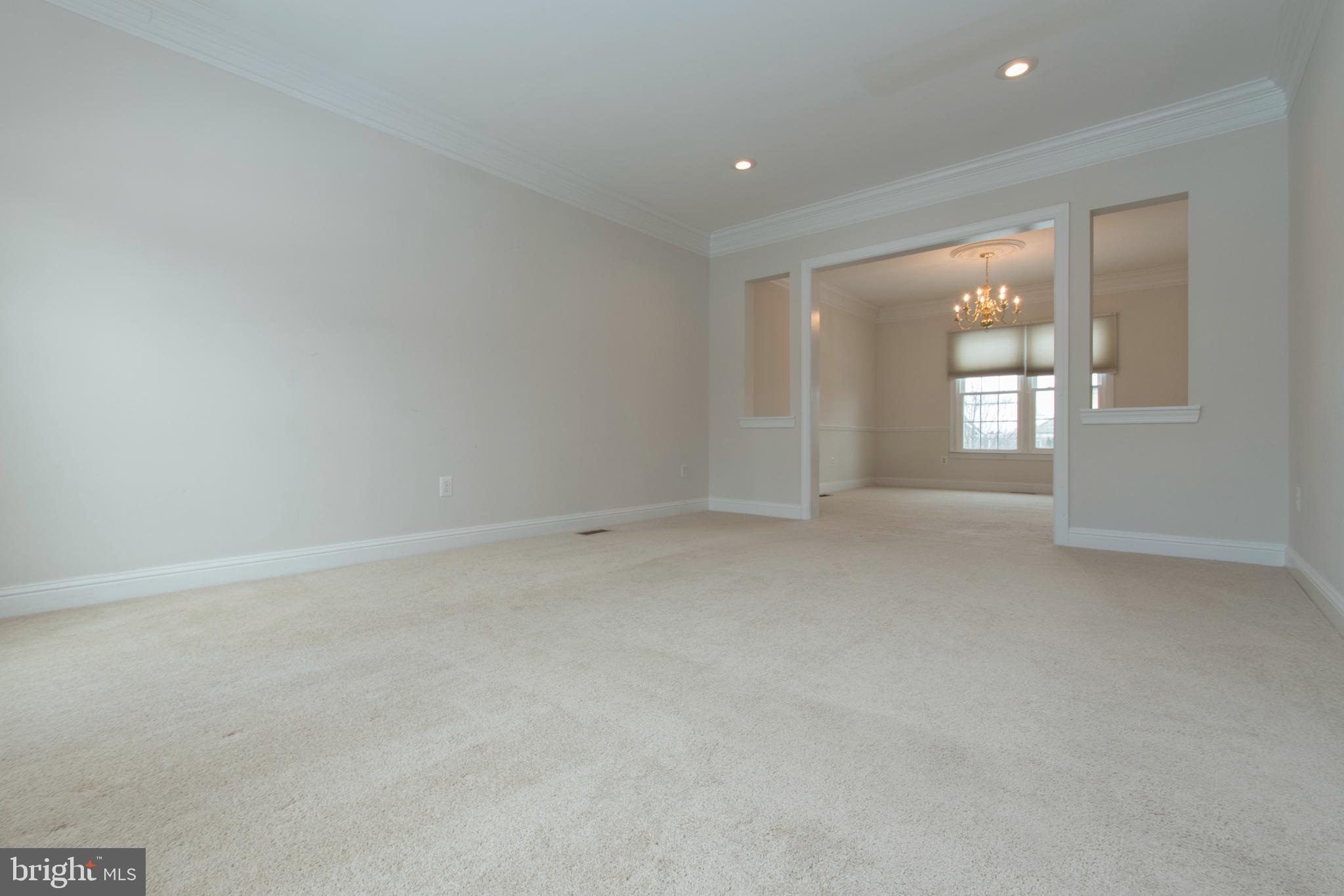 POTOMAC GLEN - Residential