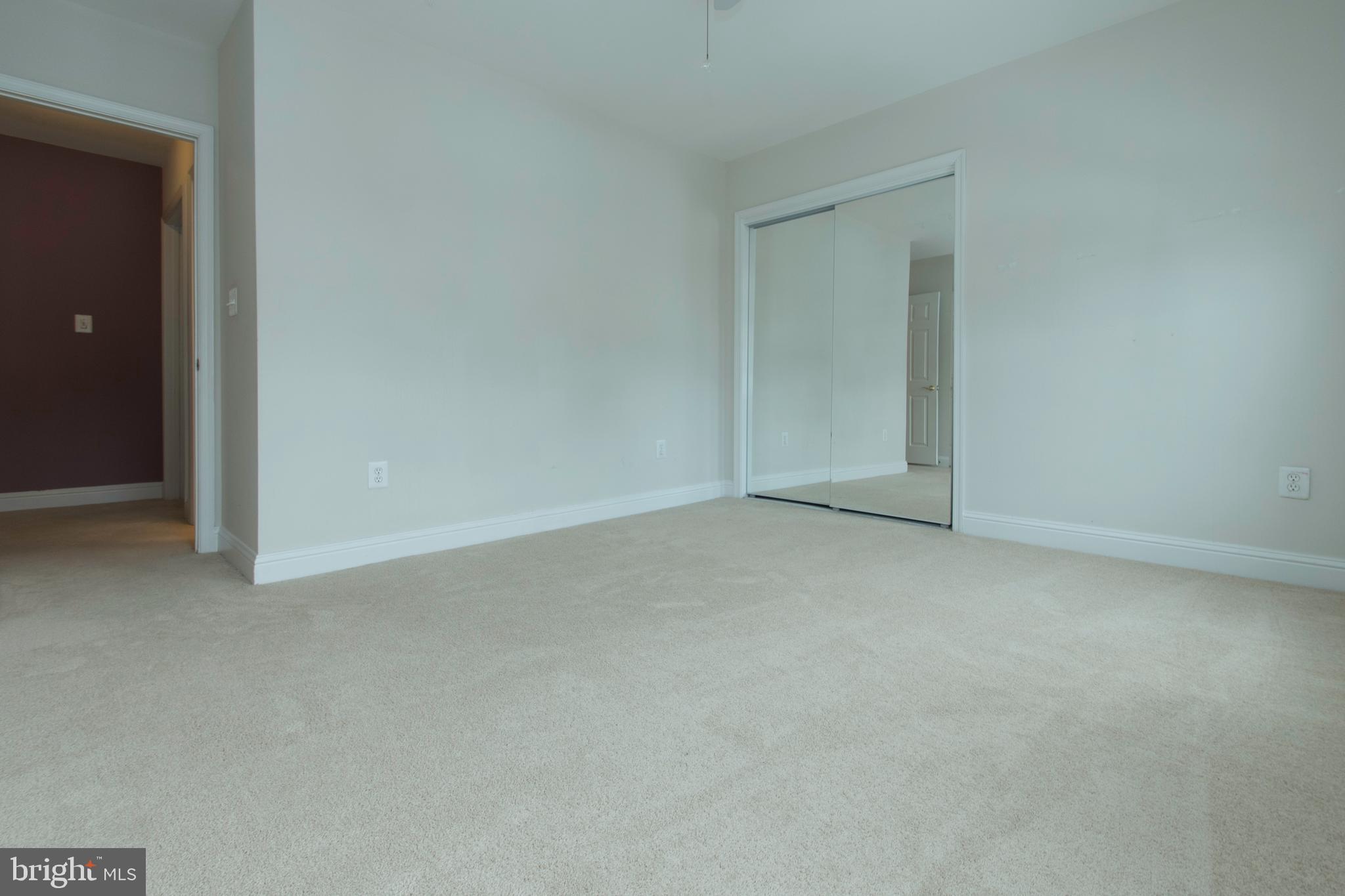 POTOMAC GLEN - Residential
