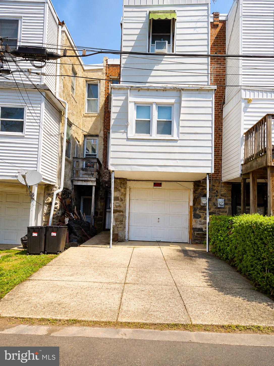 WEST OAK LANE - Residential