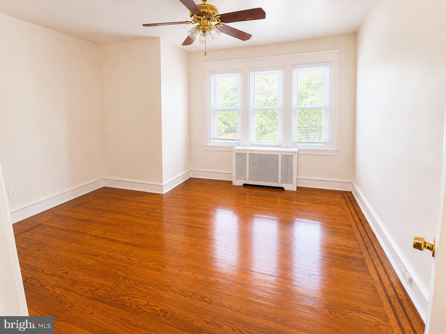 WEST OAK LANE - Residential
