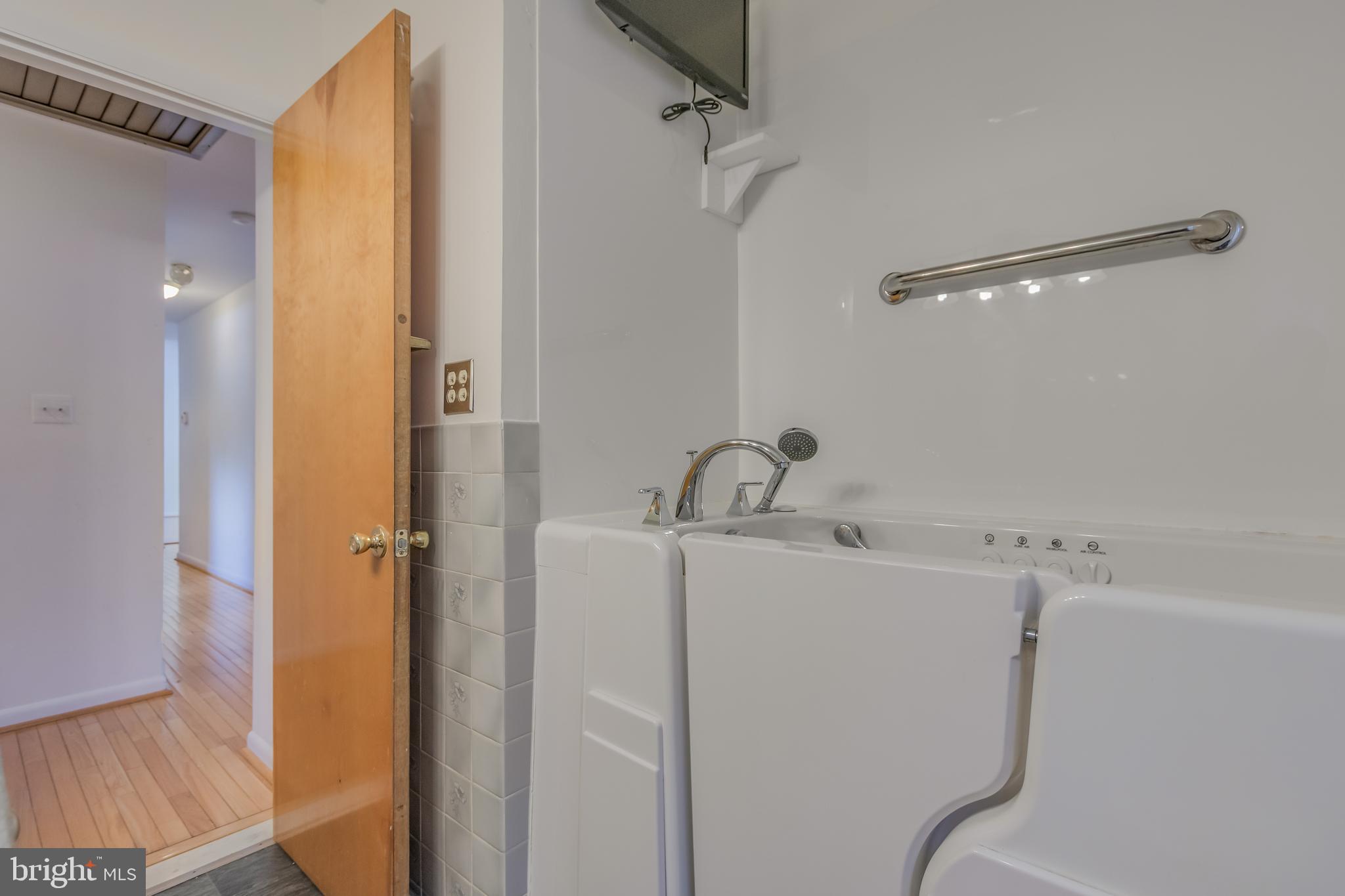 LINTHICUM HEIGHTS - Residential