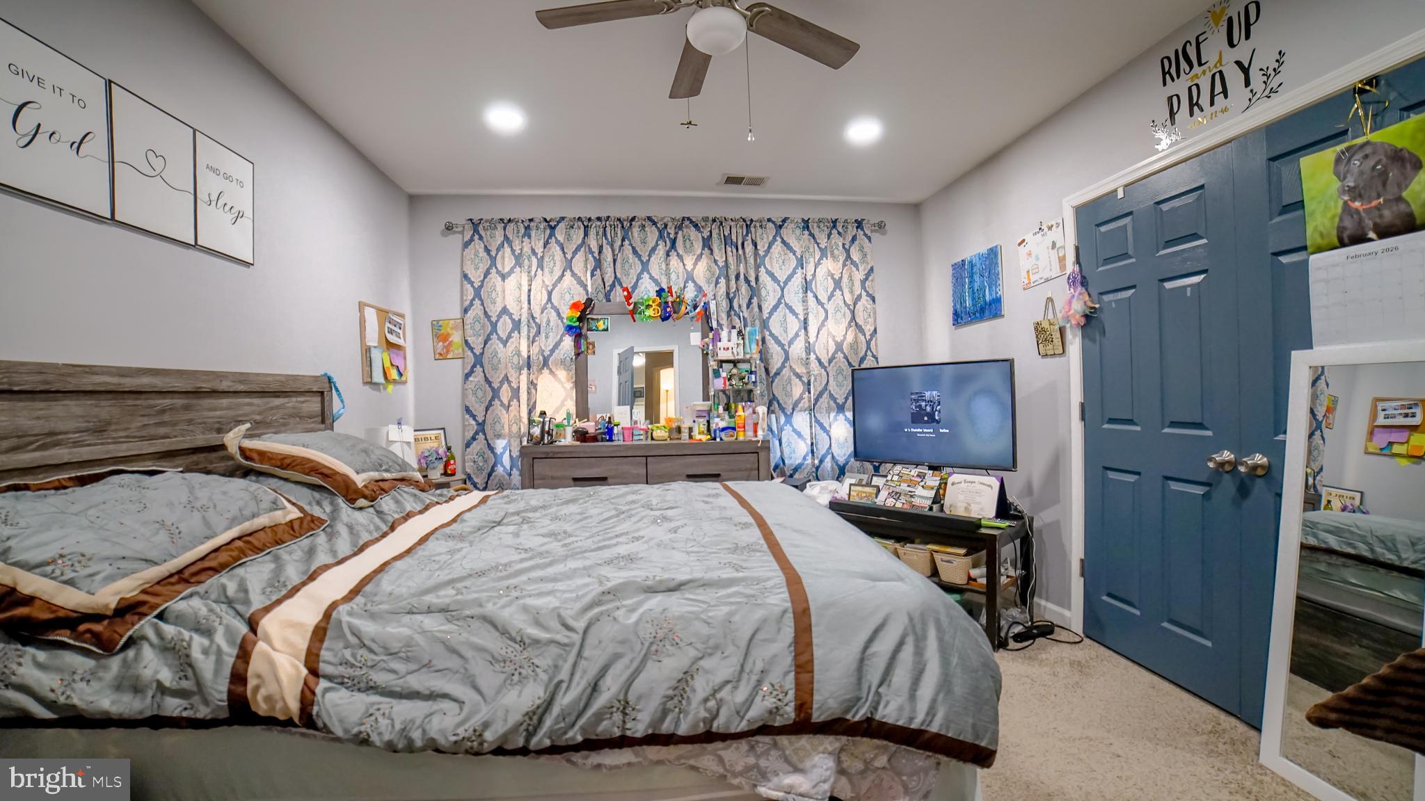 OLNEY - Residential