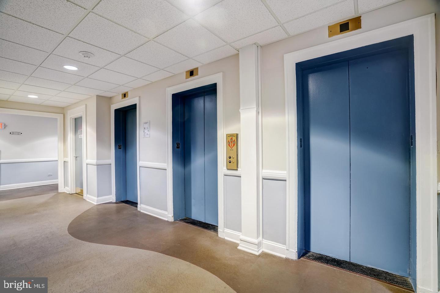 AVENUE OF THE ARTS - Residential