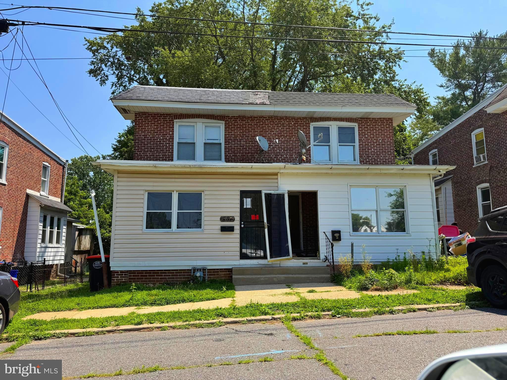 acked with potential, this 2-bedroom, 1-bath home is ready for your vision! Featuring beautiful hardwood floors and a timeless brick exterior, this property offers the perfect foundation for your next renovation or investment. With solid character and plenty of charm, the canvas is ready for you to bring your ideas to life.

Whether you're looking to create your dream home or add value to your portfolio, this property is full of opportunity. Don't miss your chance to transform this hidden gem into something truly special schedule your showing today!
Successful buyer to use Alpert Abstract for closing.