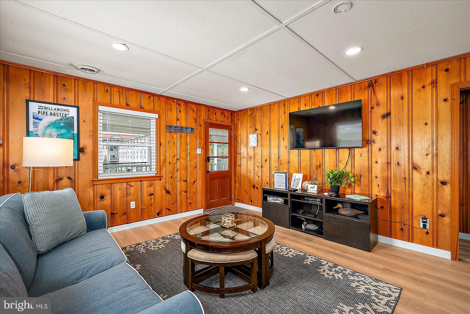 NEPTUNE DEVELOPMENT - Residential Income