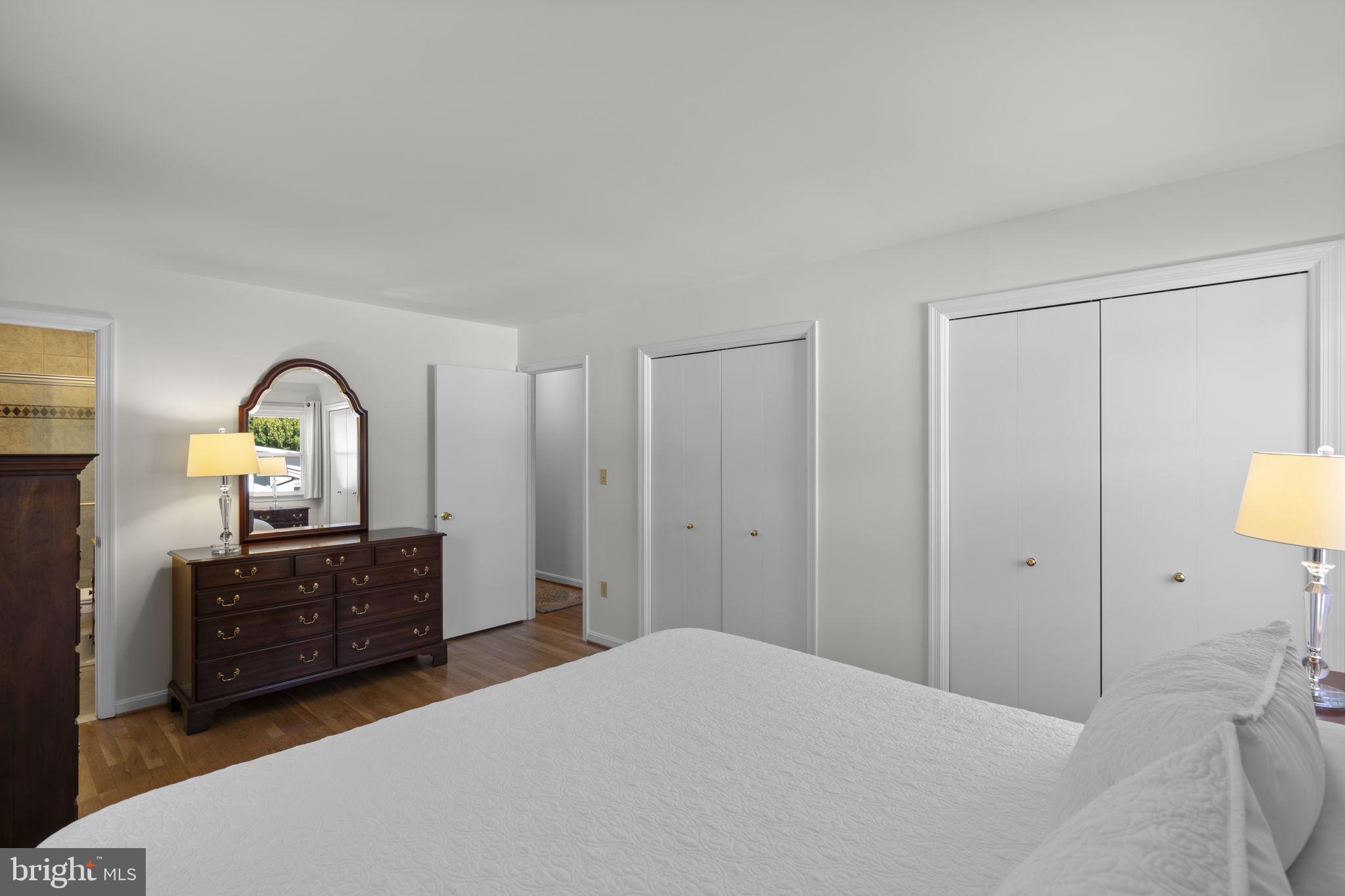 ROSEMONT - Residential