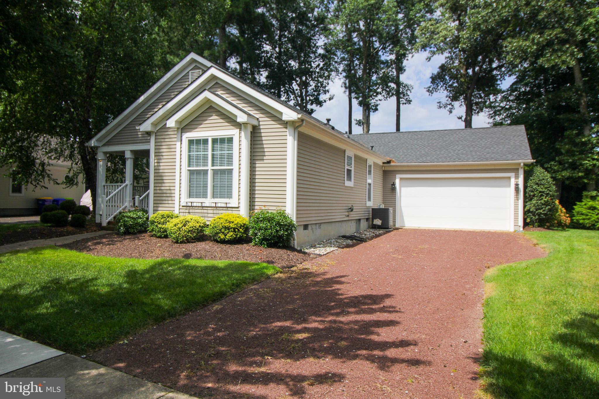 BAYWOOD - Residential