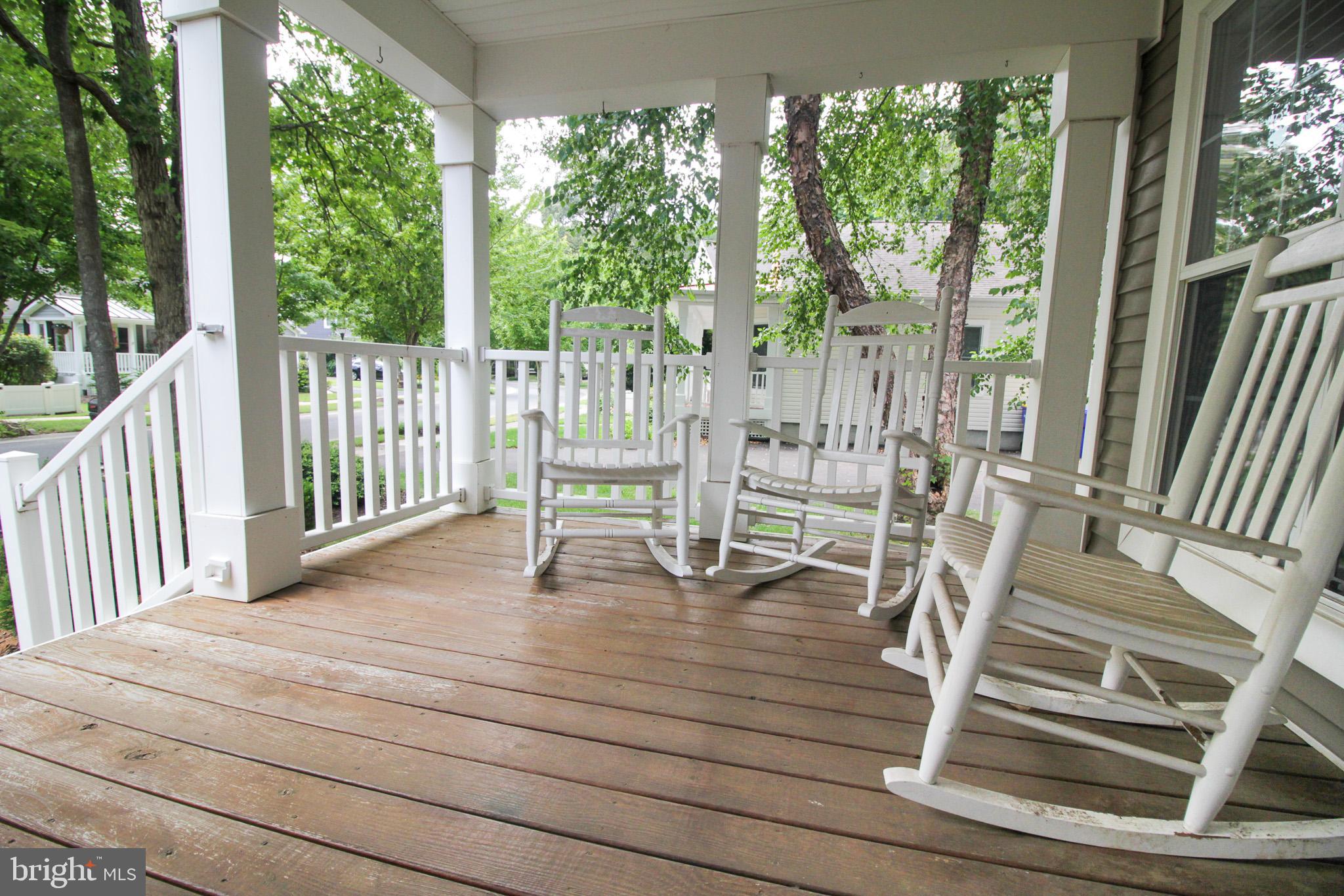 BAYWOOD - Residential