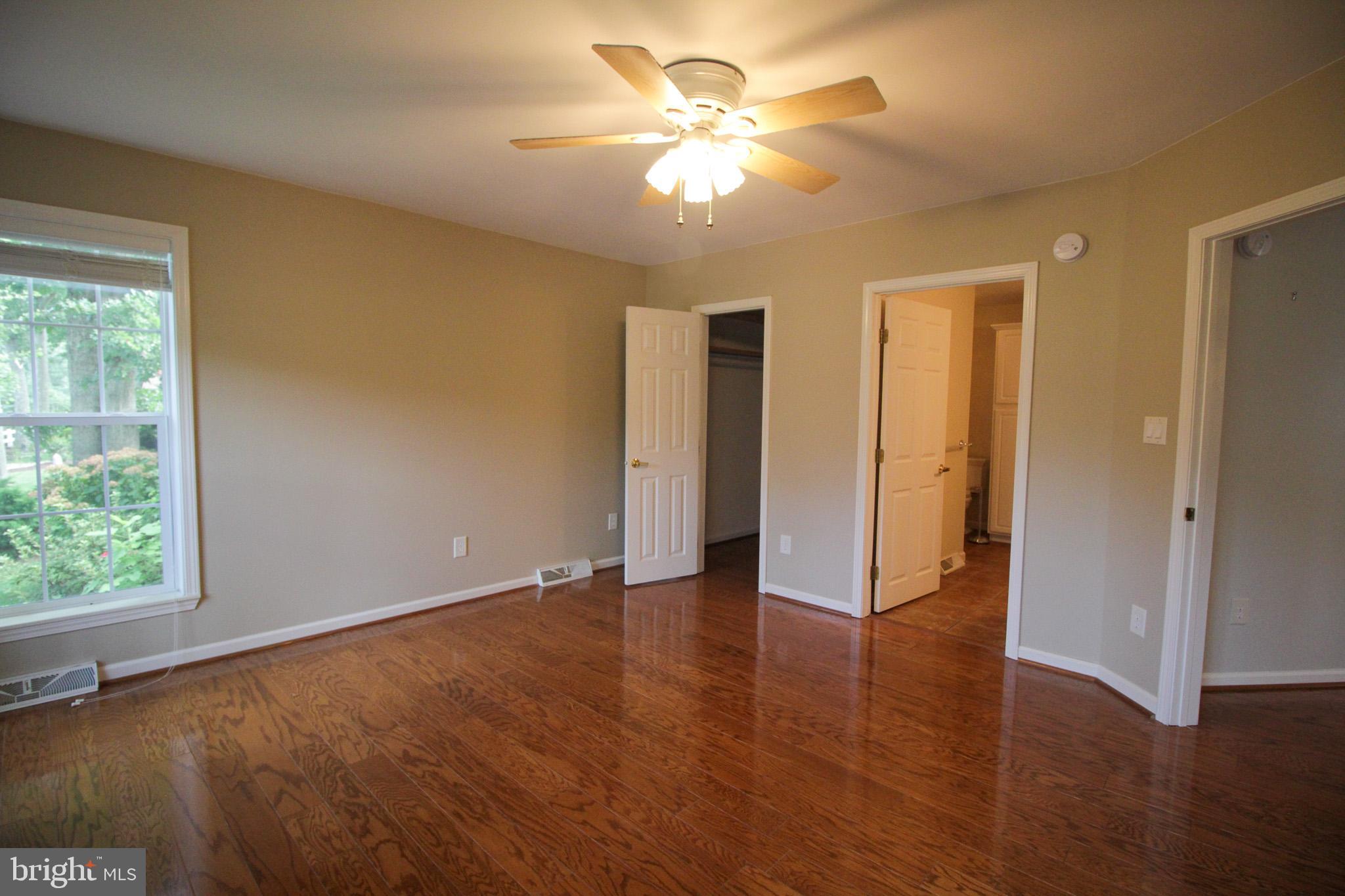 BAYWOOD - Residential