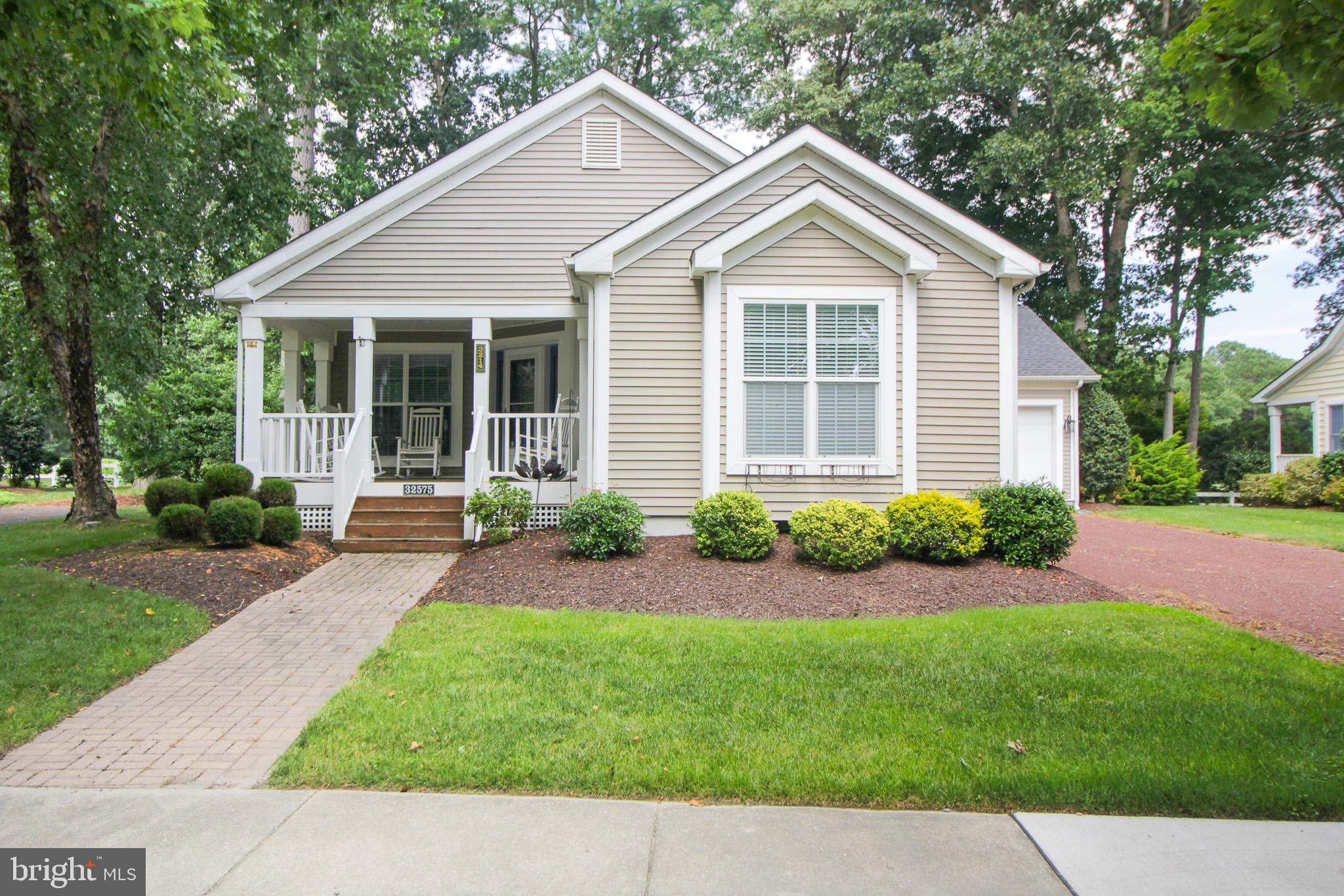 BAYWOOD - Residential