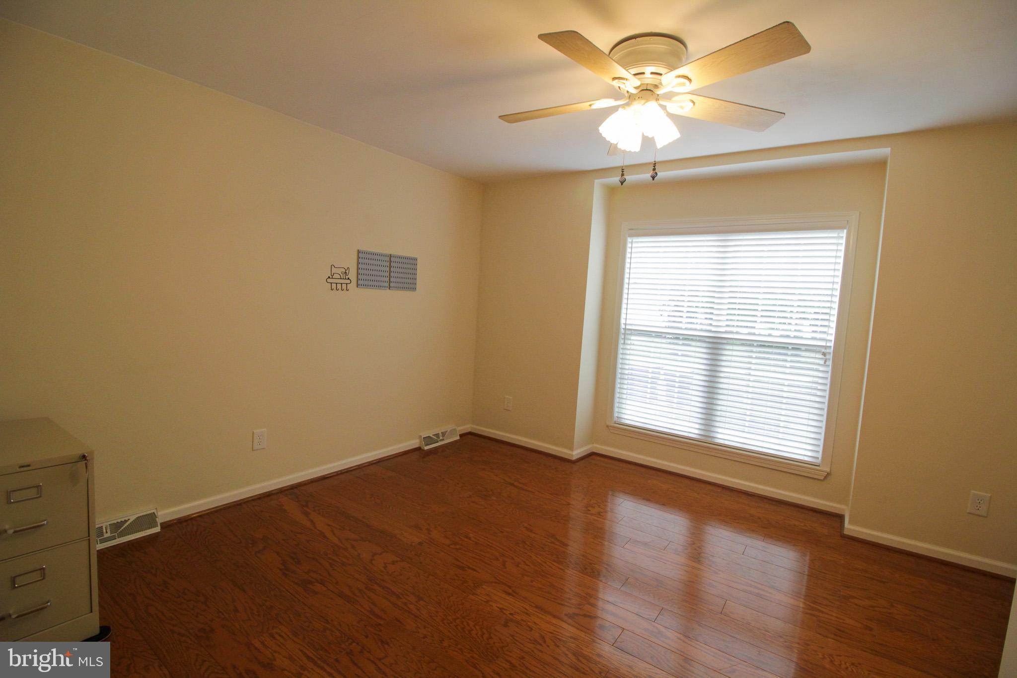 BAYWOOD - Residential