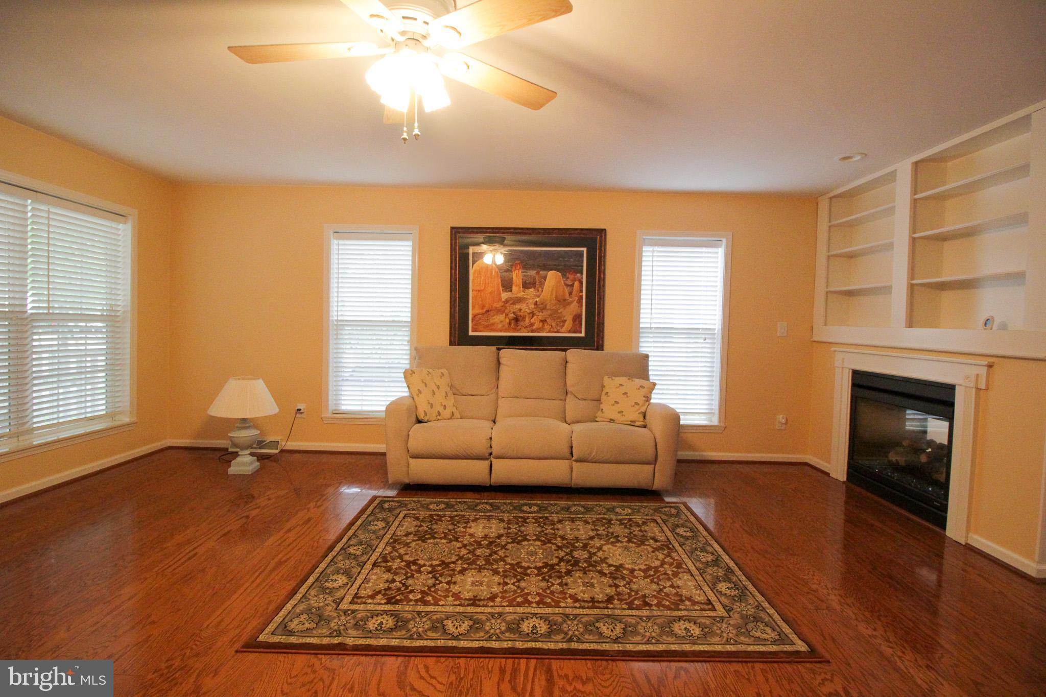 BAYWOOD - Residential